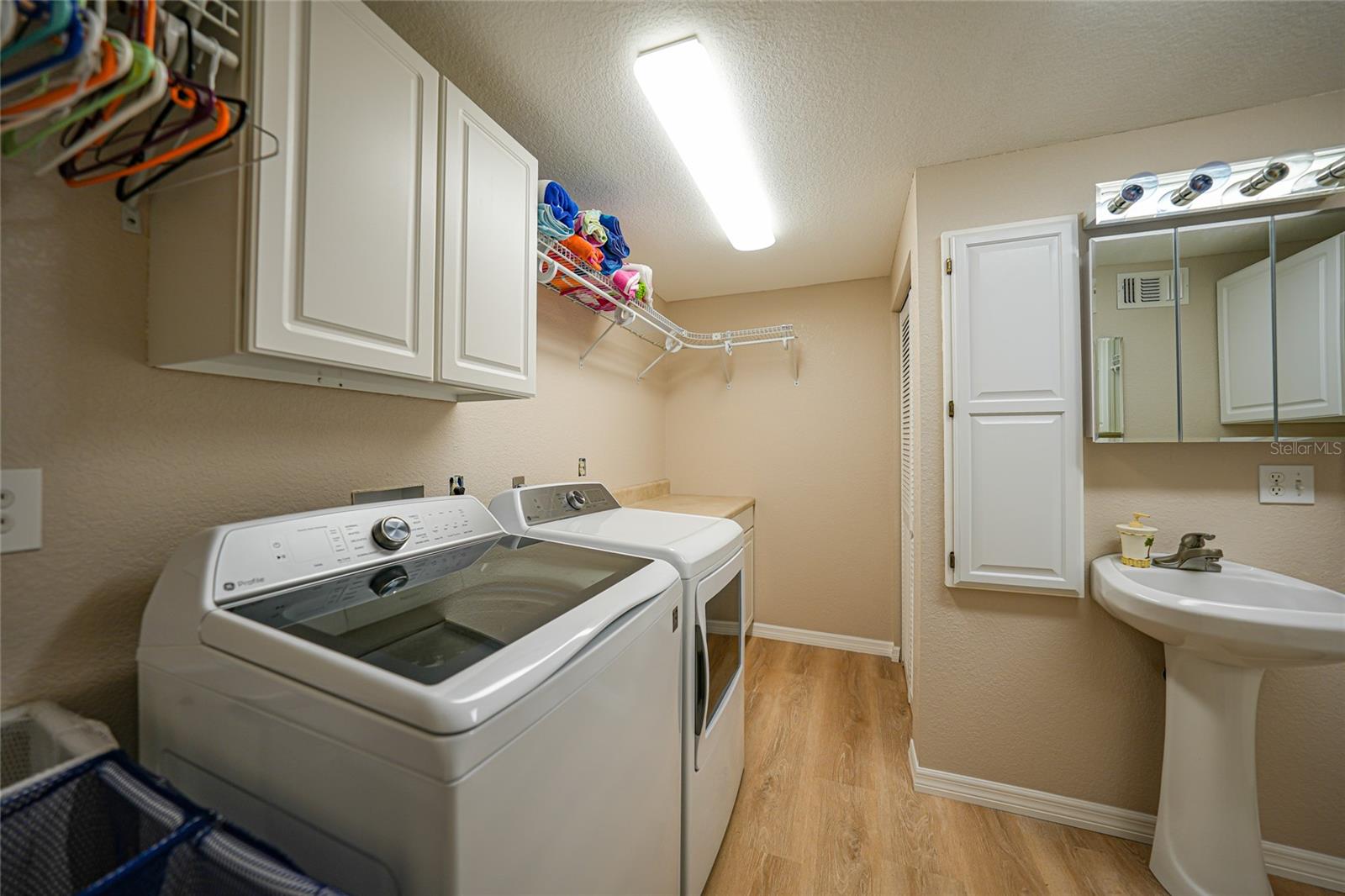 ENGLEWOOD GARDENS - Residential