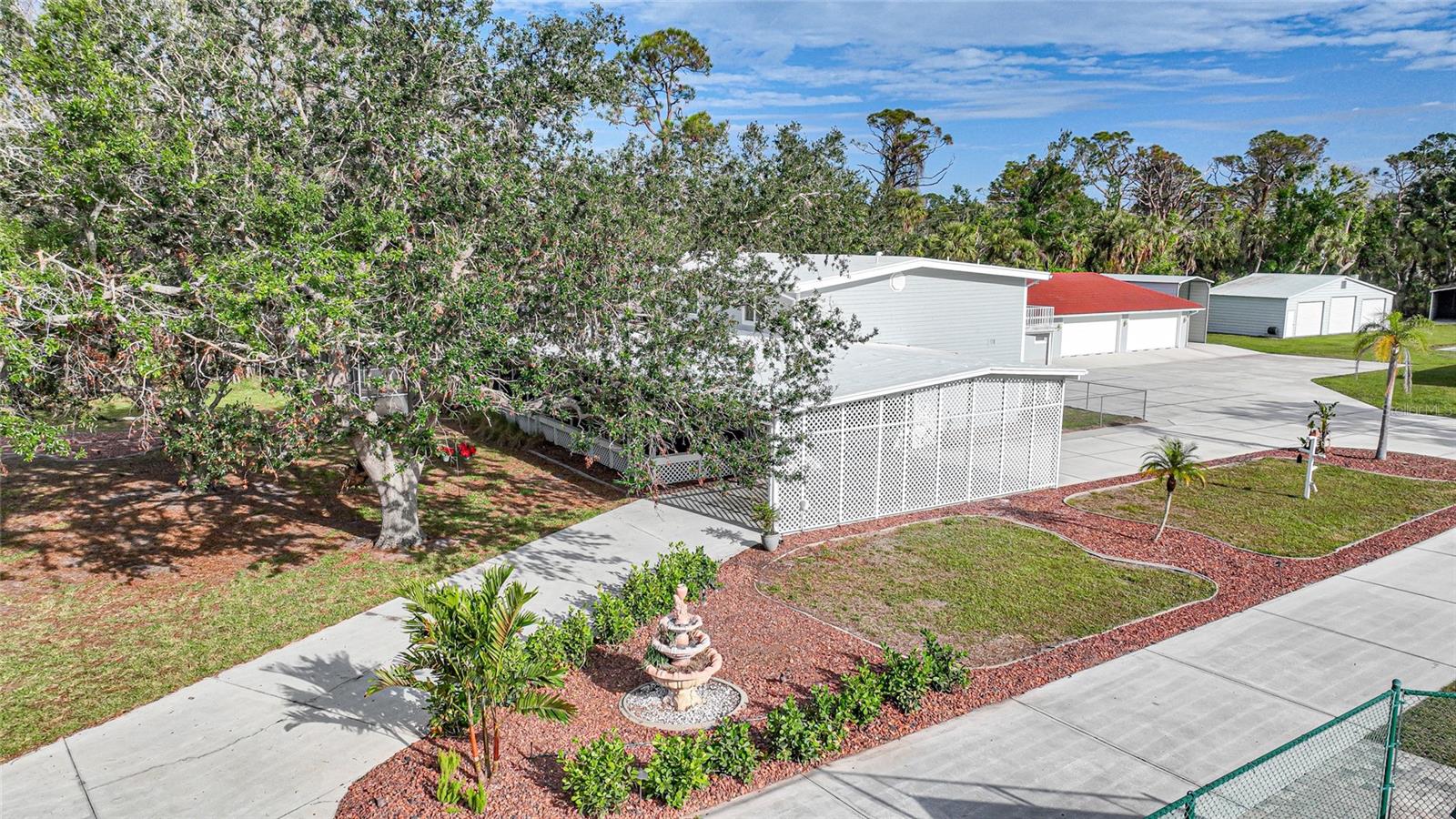 ENGLEWOOD GARDENS - Residential