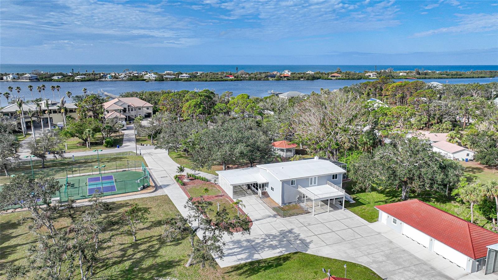 ENGLEWOOD GARDENS - Residential