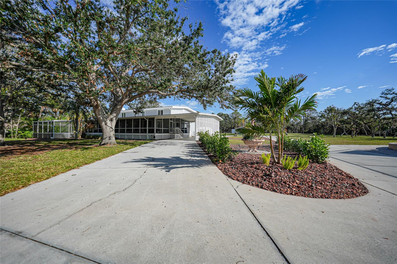 ENGLEWOOD GARDENS - Residential