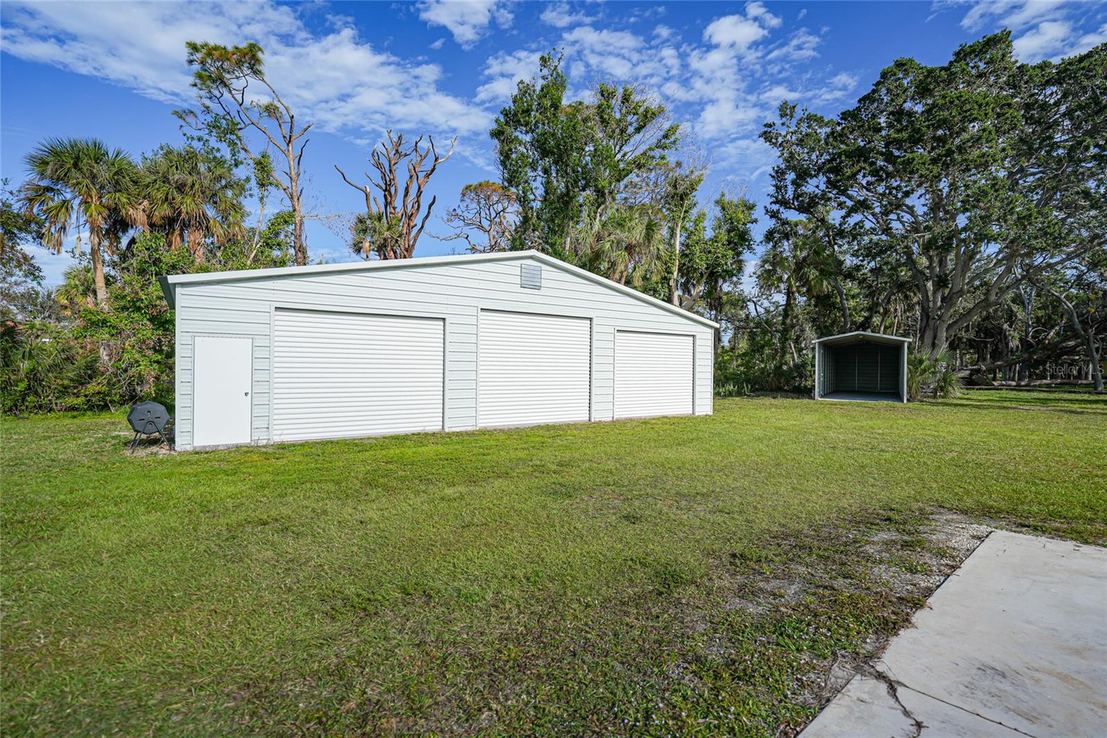 ENGLEWOOD GARDENS - Residential