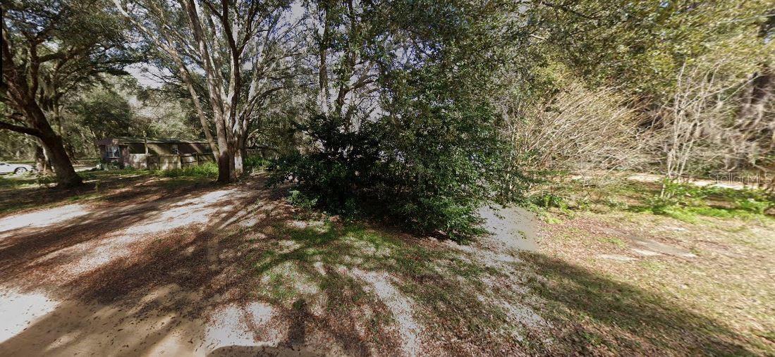 INTERLACHEN LAKES ESTATES - Land