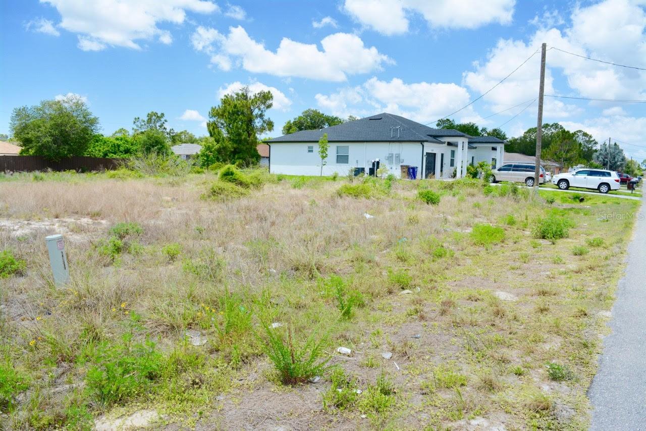 LEHIGH ACRES - Land