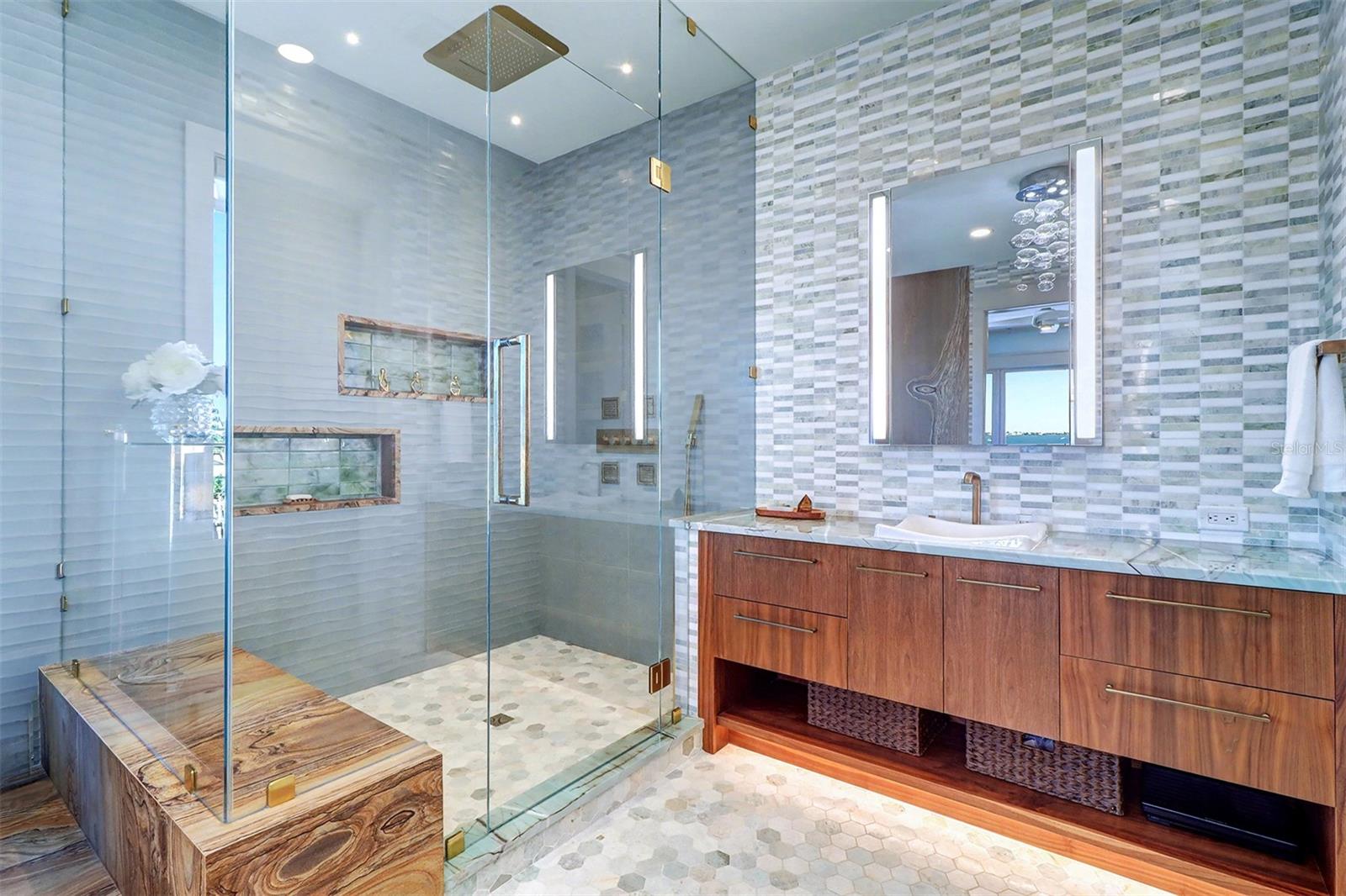 DOLPHIN CAY-PHASE 1 - Residential