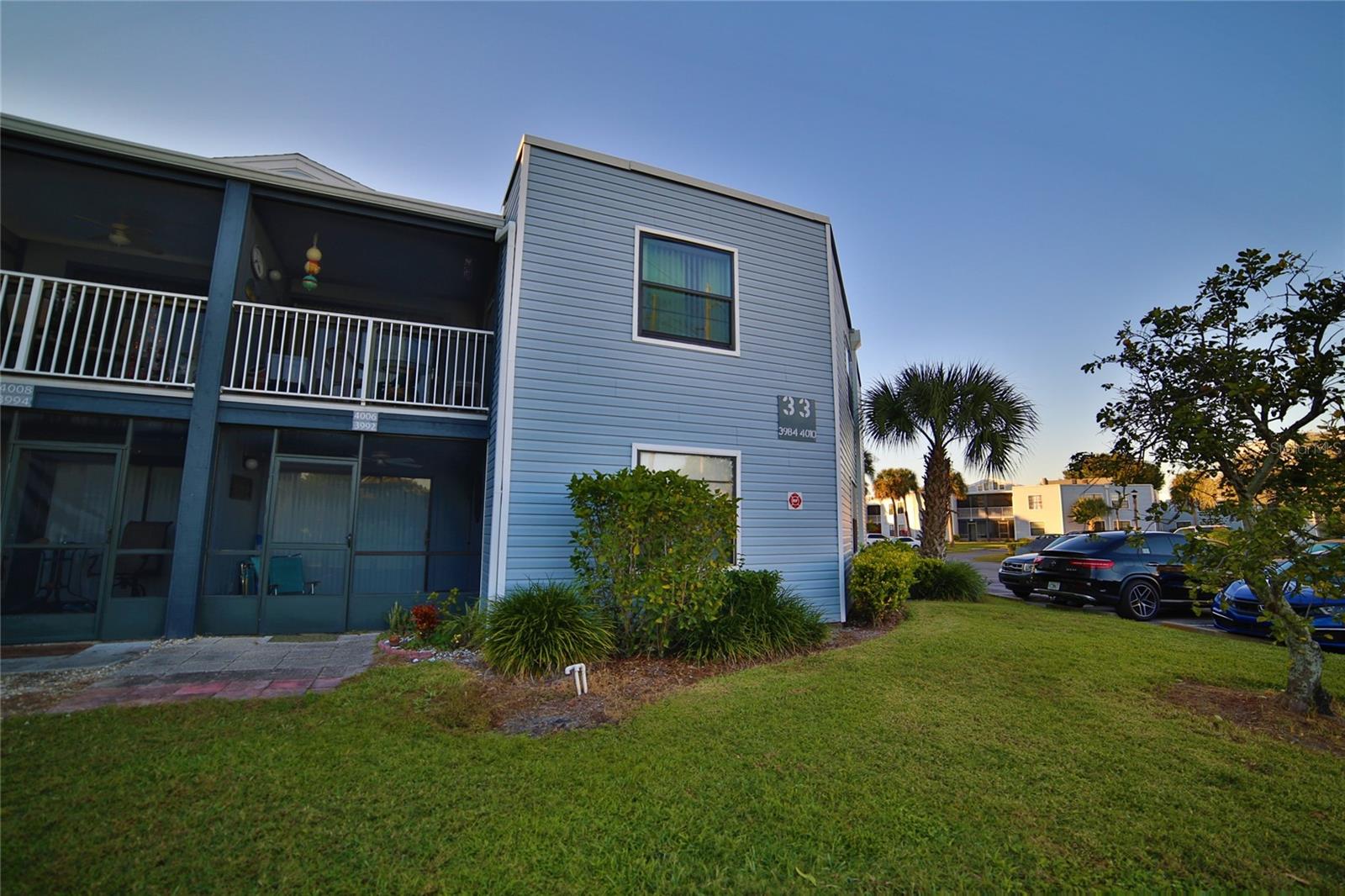 SOUTHPOINTE CONDO - Residential