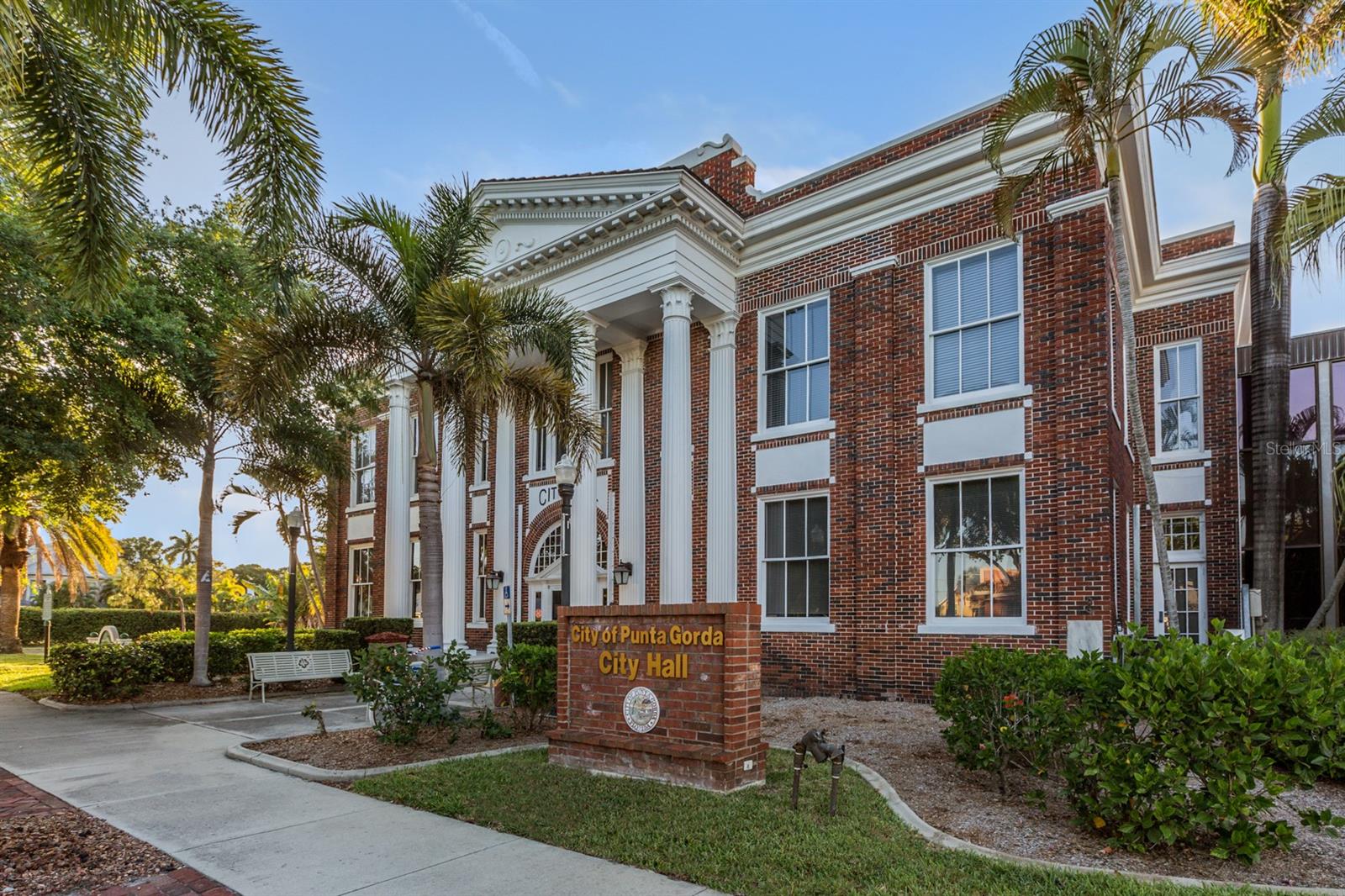 PUNTA GORDA ISLES SEC 23 - Residential