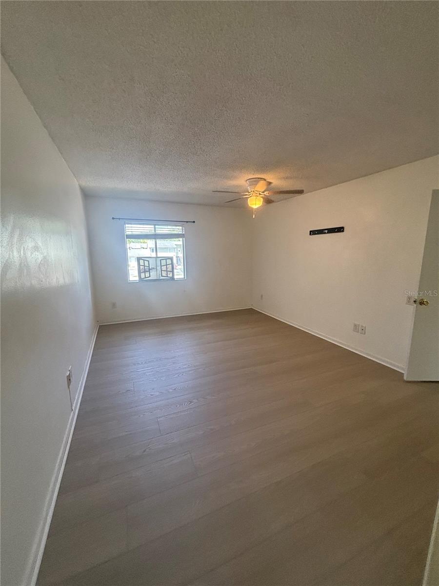 FAIRWAYS/SILVER SPGS SHRS CONDO - Residential