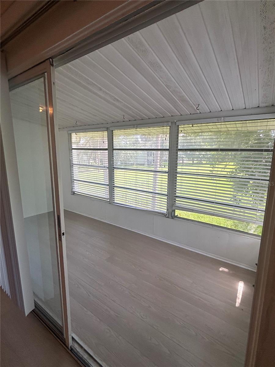 FAIRWAYS/SILVER SPGS SHRS CONDO - Residential