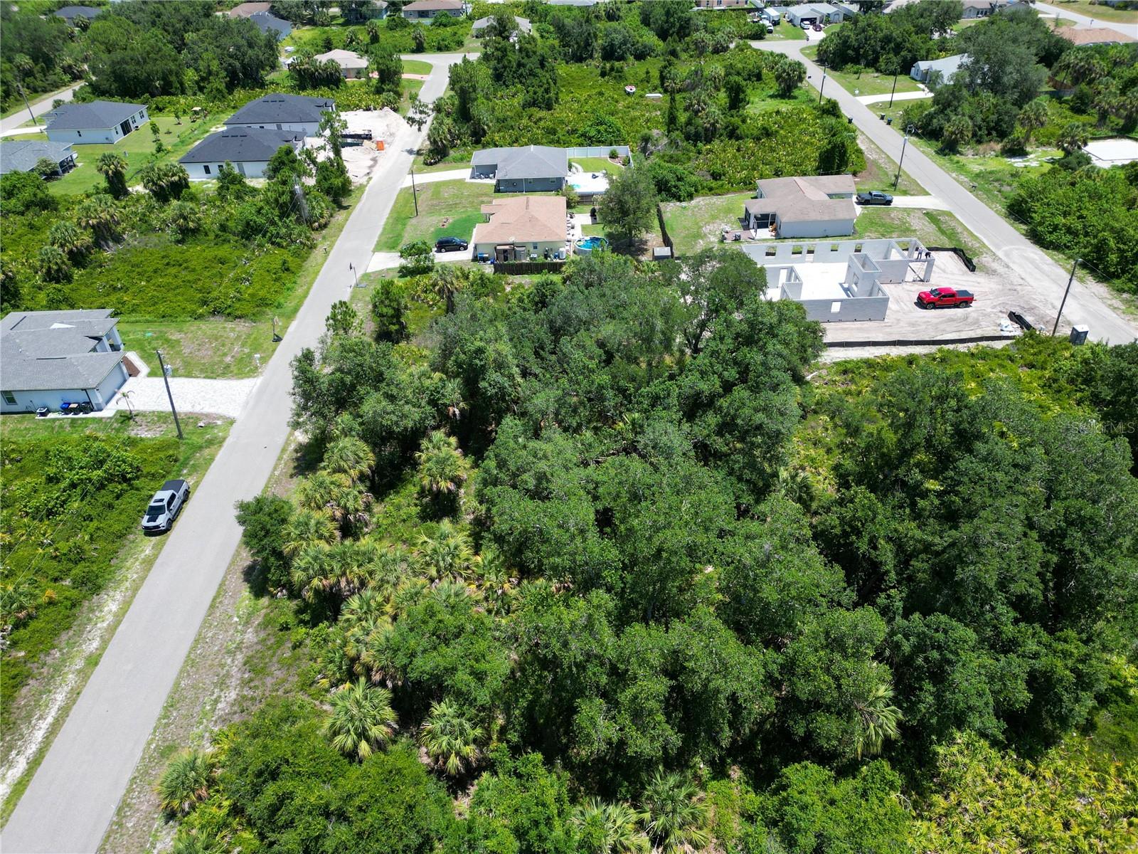 PORT CHARLOTTE SUB 37 - Land