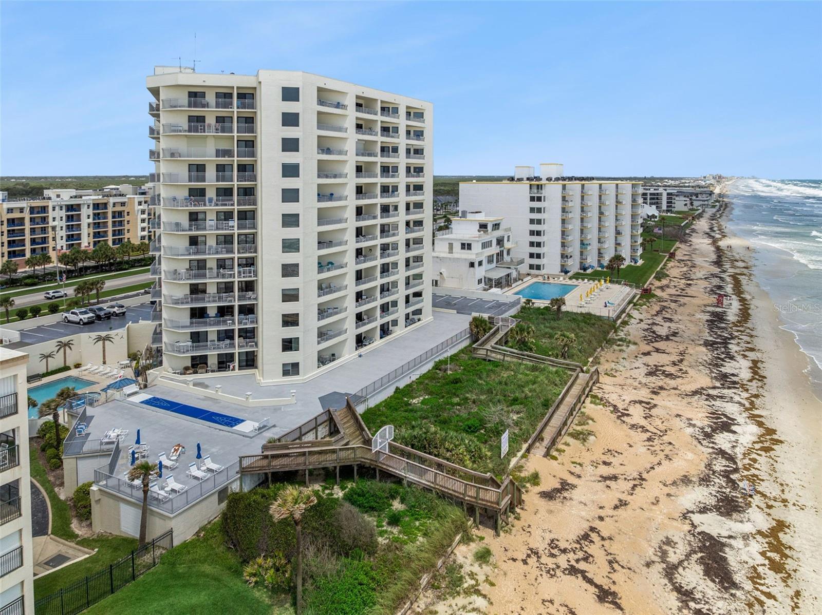 SEASCAPE TOWERS CONDO PH 01 - Residential