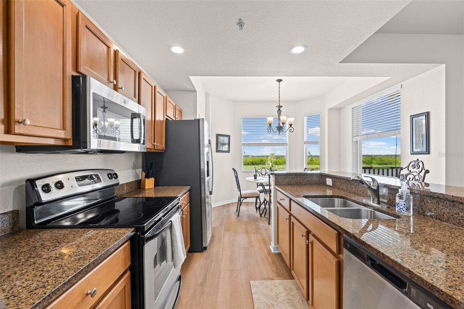 GRAND ESTUARY I AT RIVER STRAND - Residential Lease