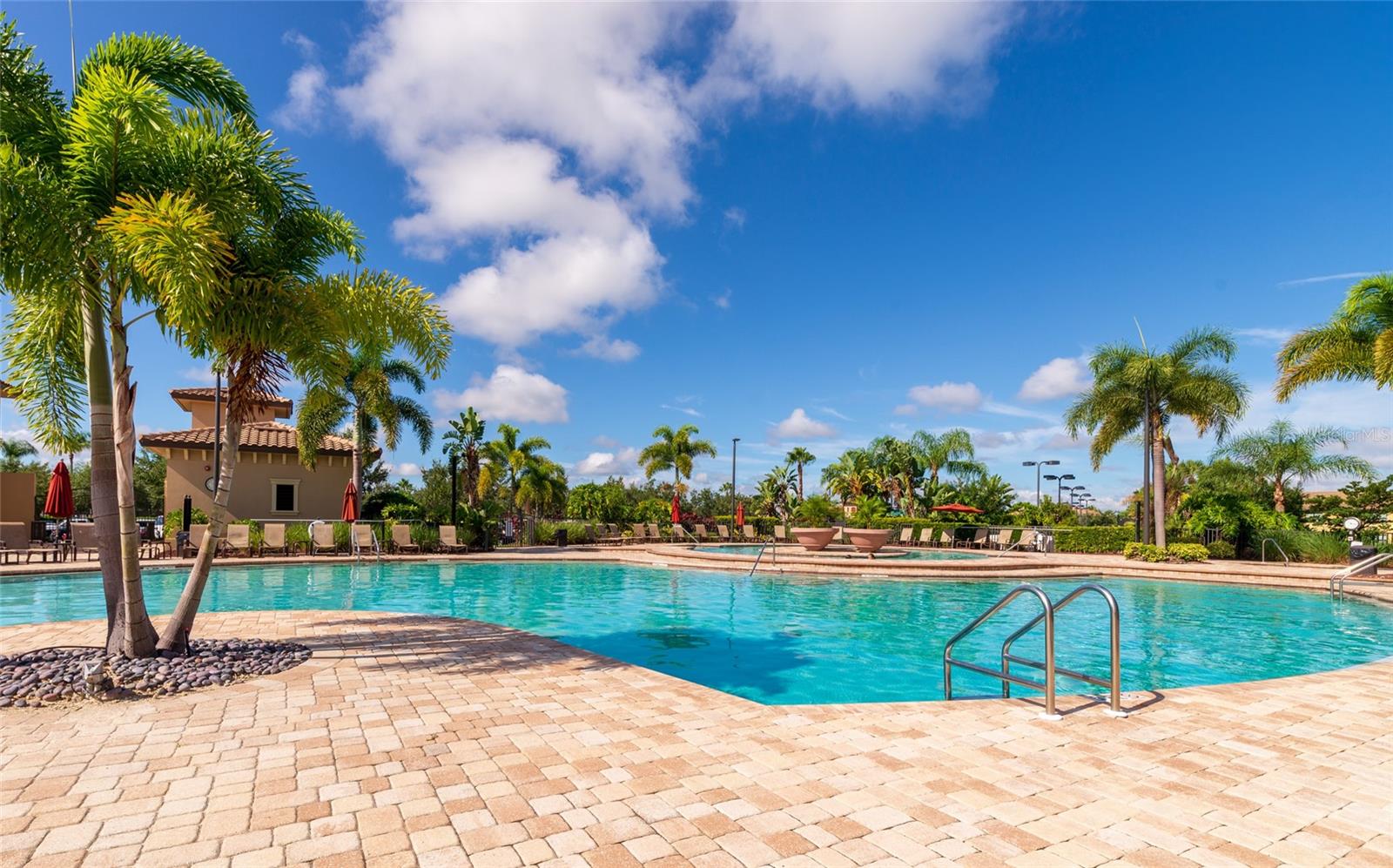 GRAND ESTUARY I AT RIVER STRAND - Residential Lease
