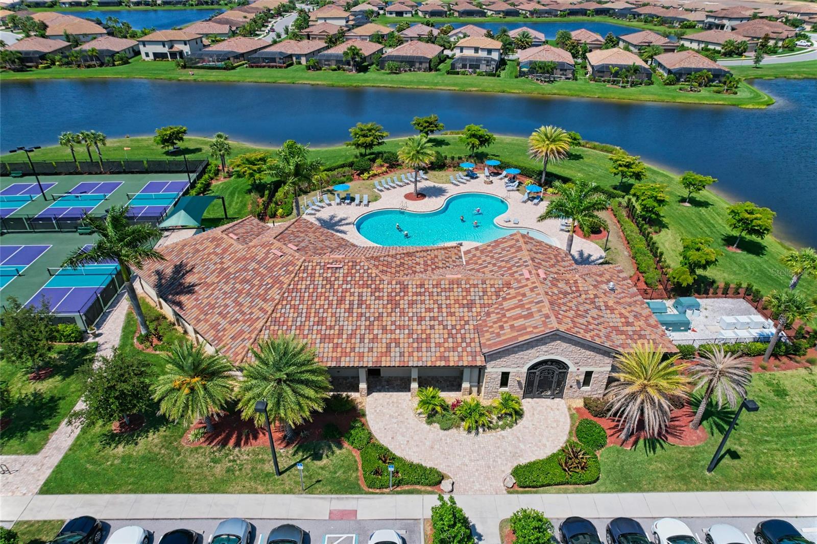 GRAND ESTUARY I AT RIVER STRAND - Residential Lease