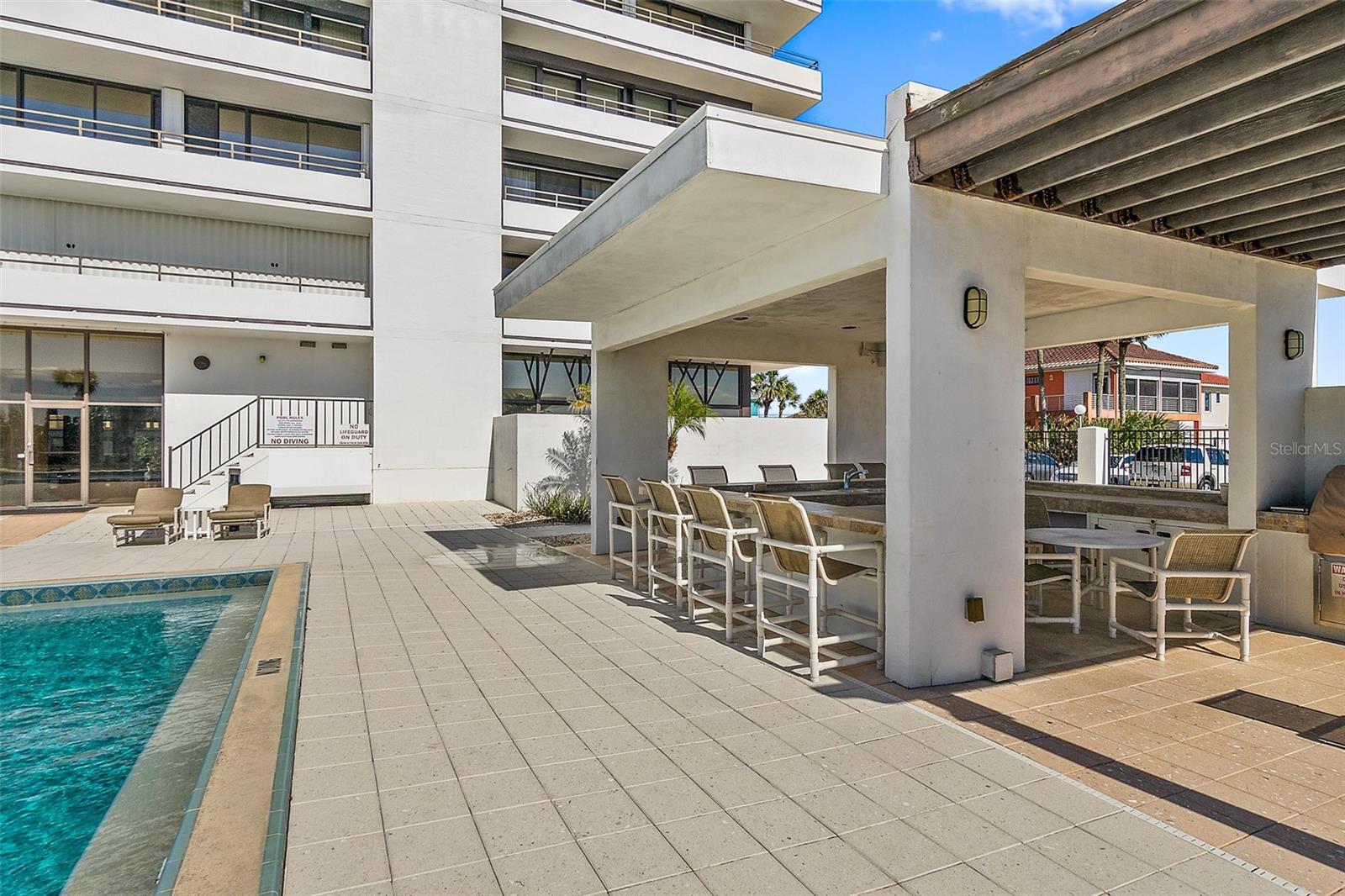ALIKI GOLD COAST CONDO 01 - Residential