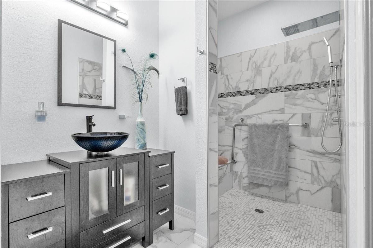 PARK PLACE ESTATES - Residential