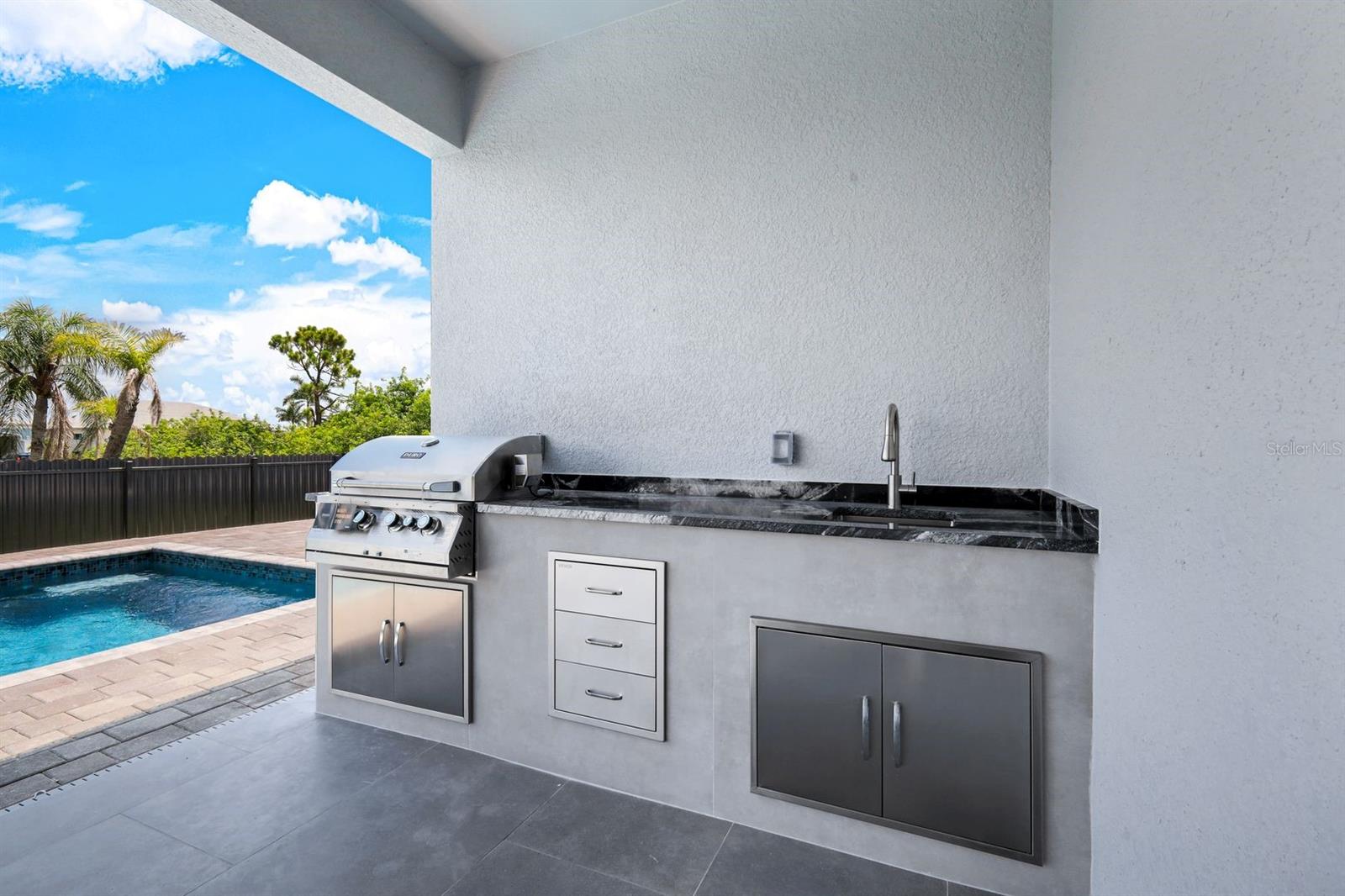 SOUTH GULF COVE - Residential