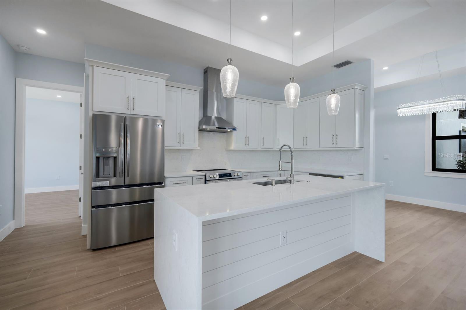 SOUTH GULF COVE - Residential