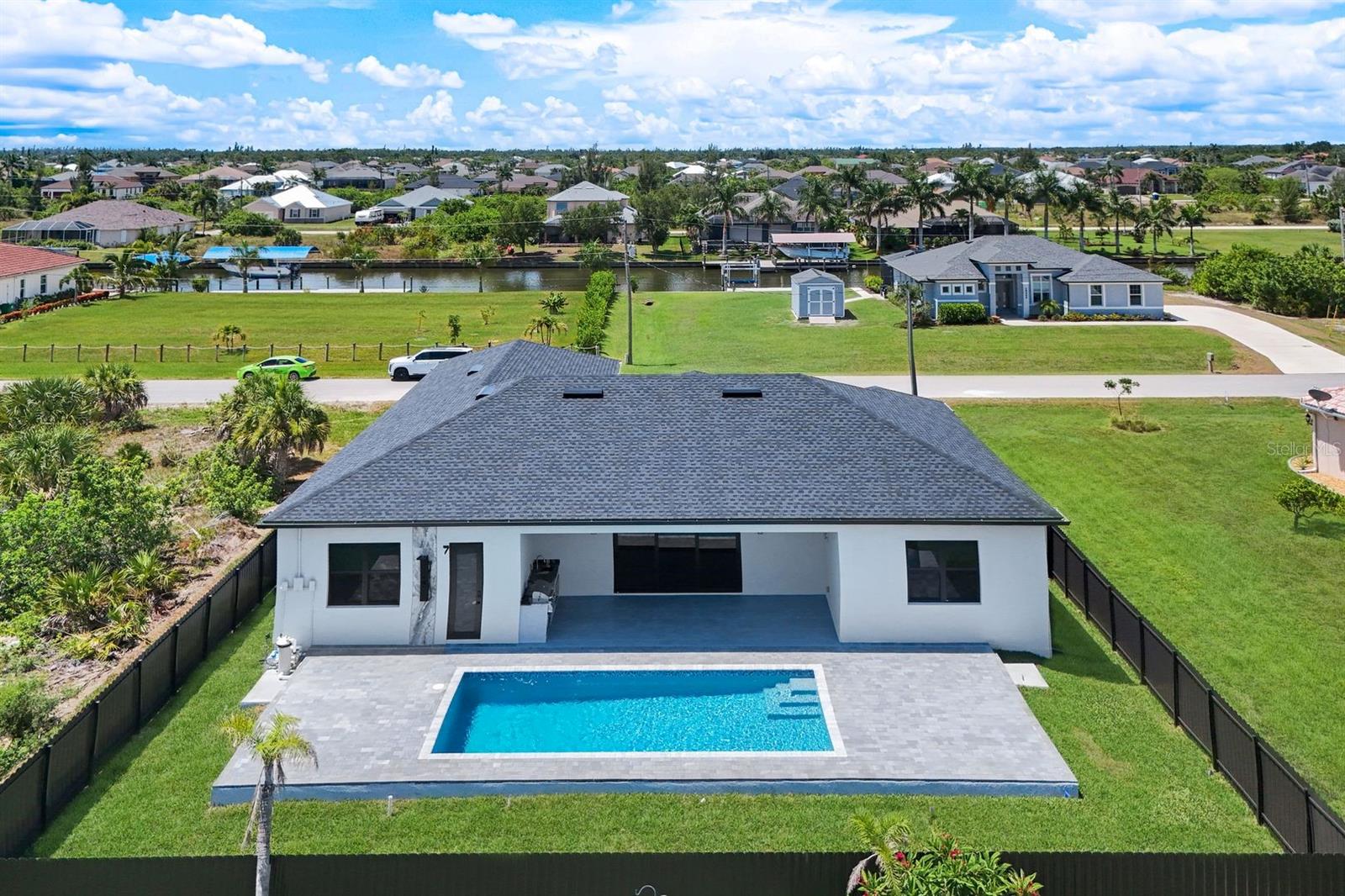 SOUTH GULF COVE - Residential