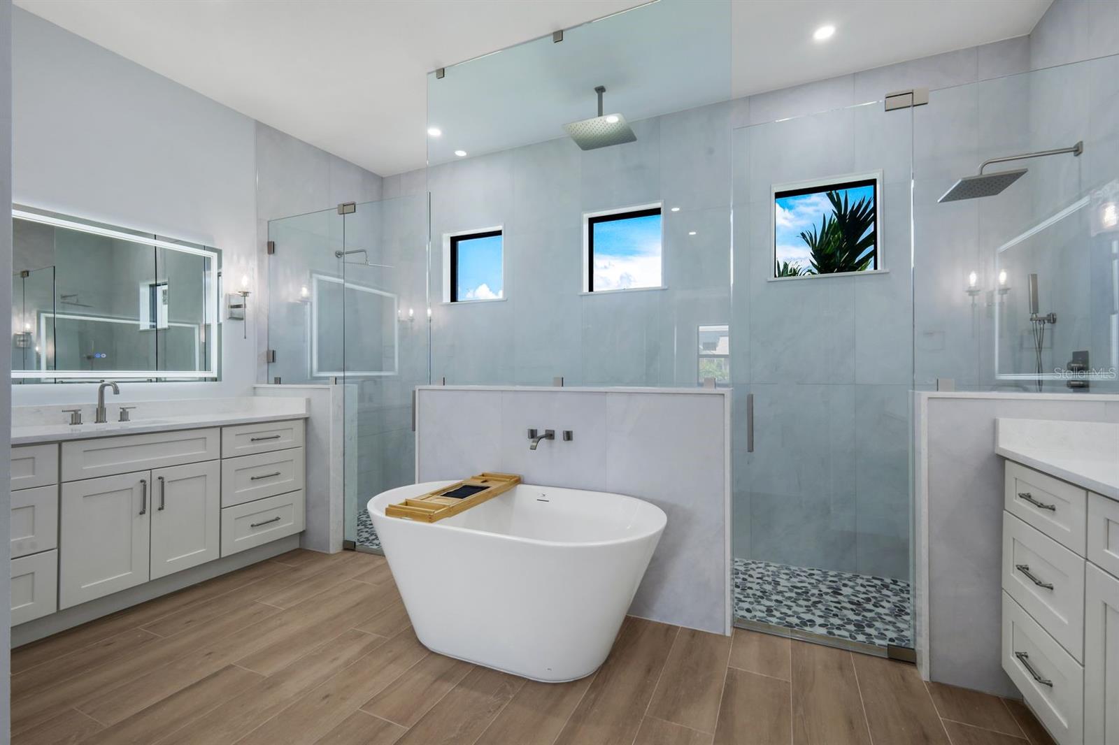 SOUTH GULF COVE - Residential