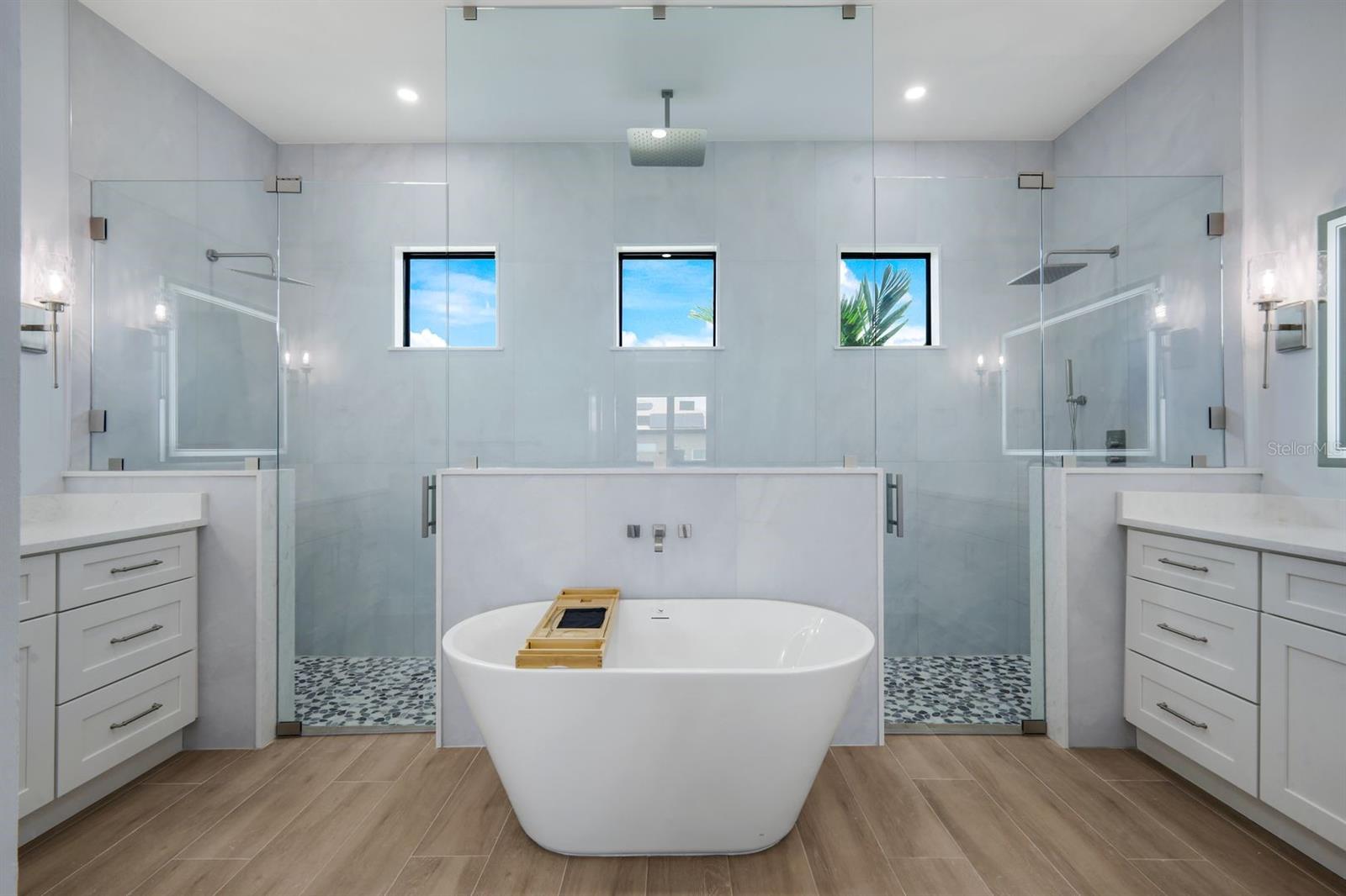 SOUTH GULF COVE - Residential