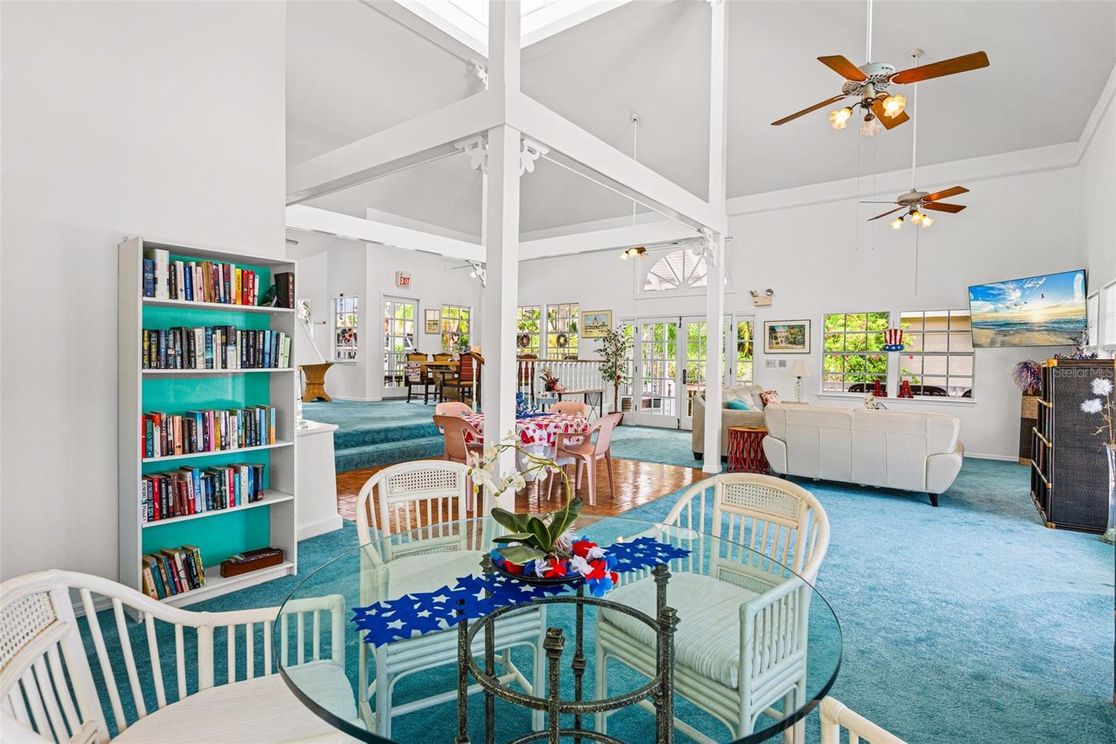 LAKE ARROWHEAD - Residential