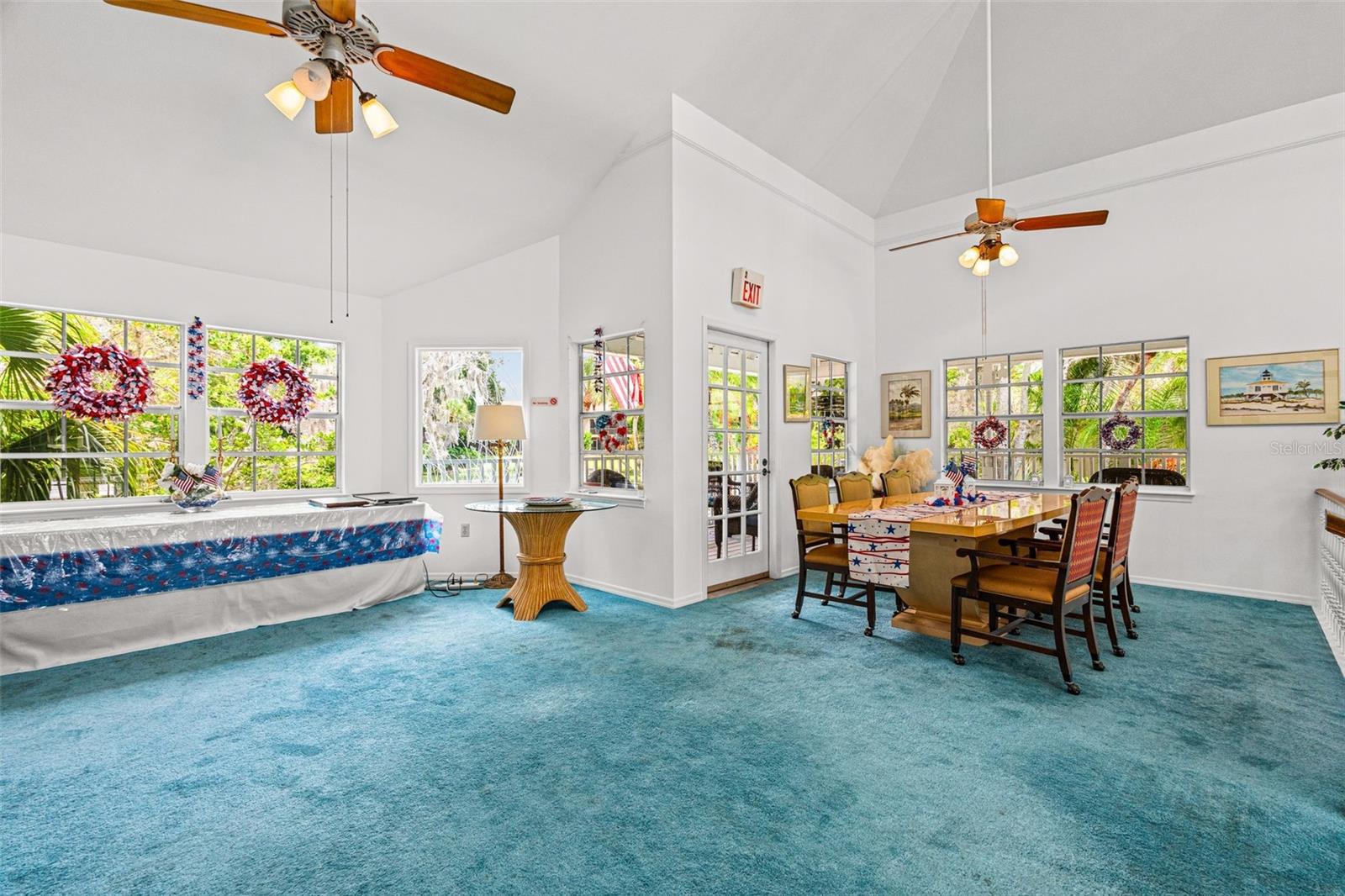 LAKE ARROWHEAD - Residential