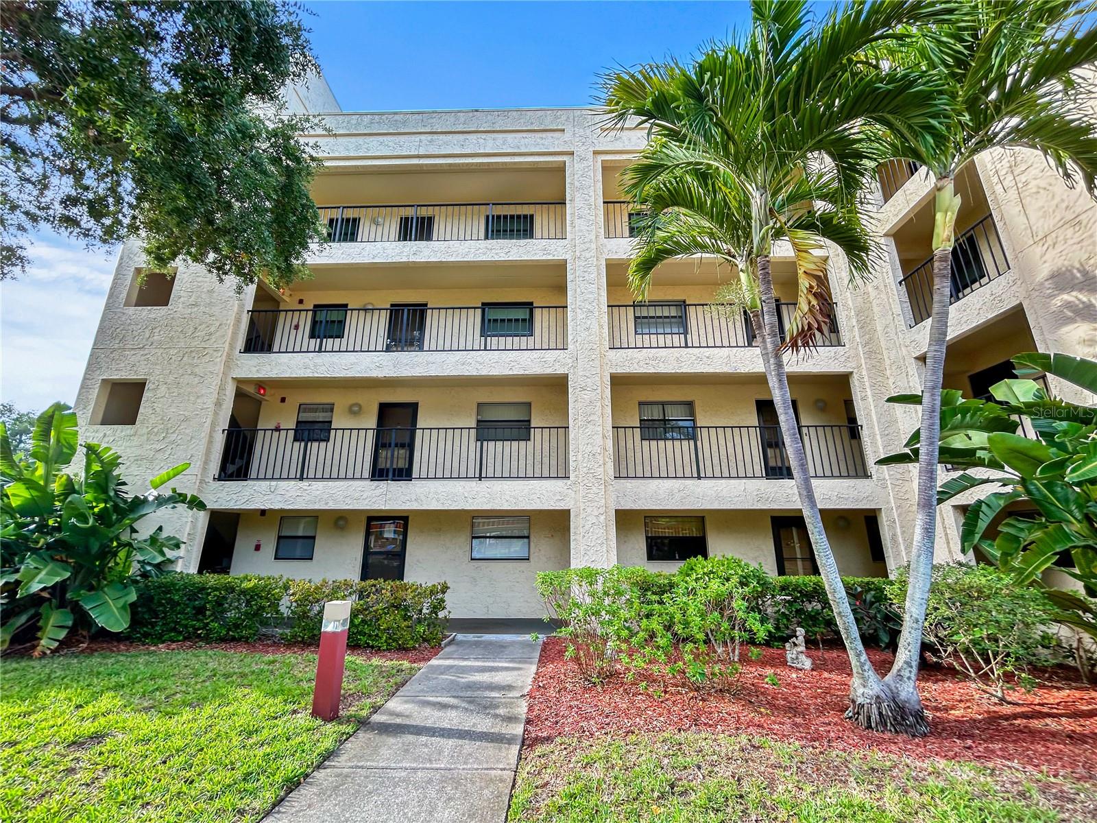 WATERS EDGE 4 CONDO - Residential