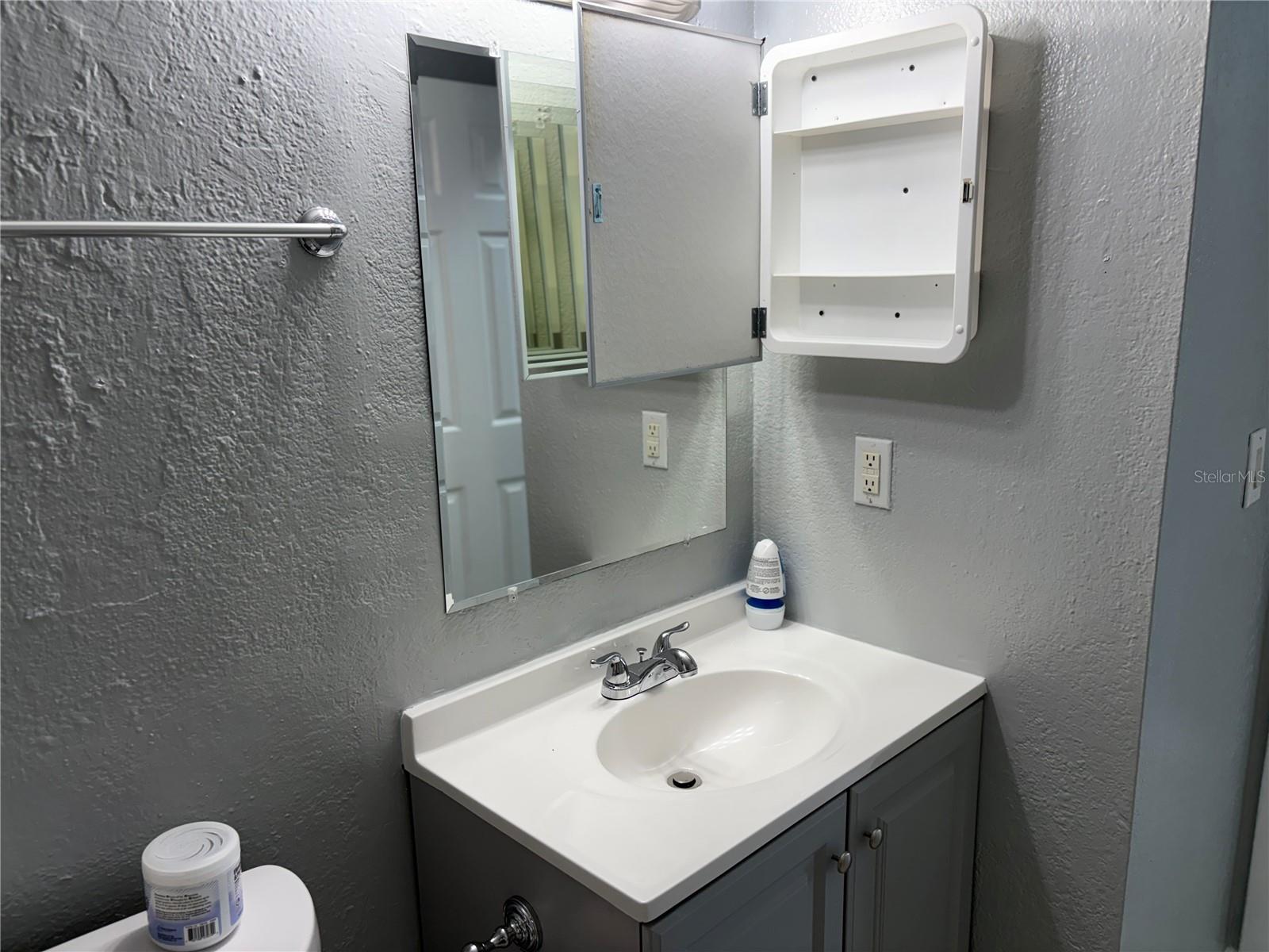 MALIBU GROVES FIRST A - Residential