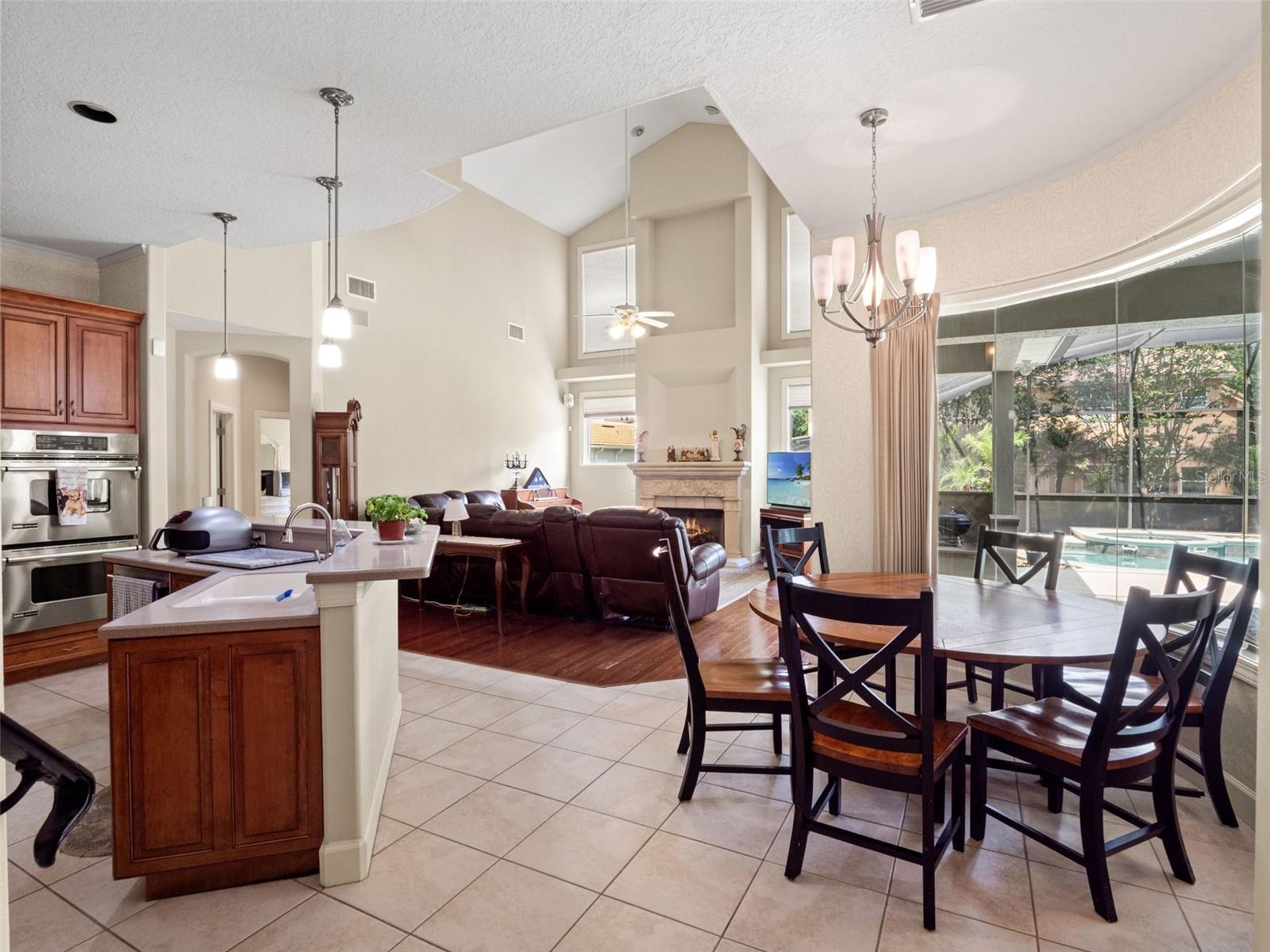 WATERS EDGE BOCA POINTE AT TURTLE CREEK - Residential