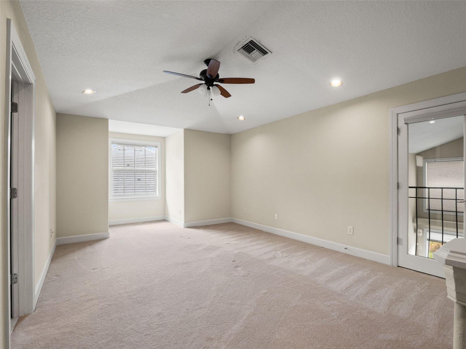 WATERS EDGE BOCA POINTE AT TURTLE CREEK - Residential