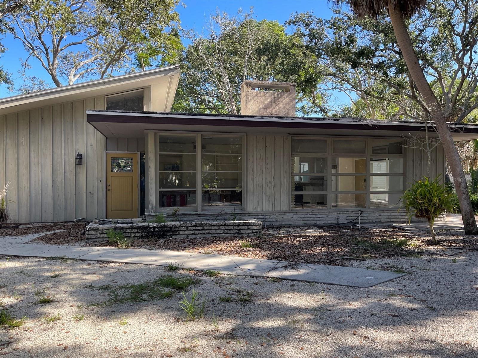 SARASOTA BEACH - Residential