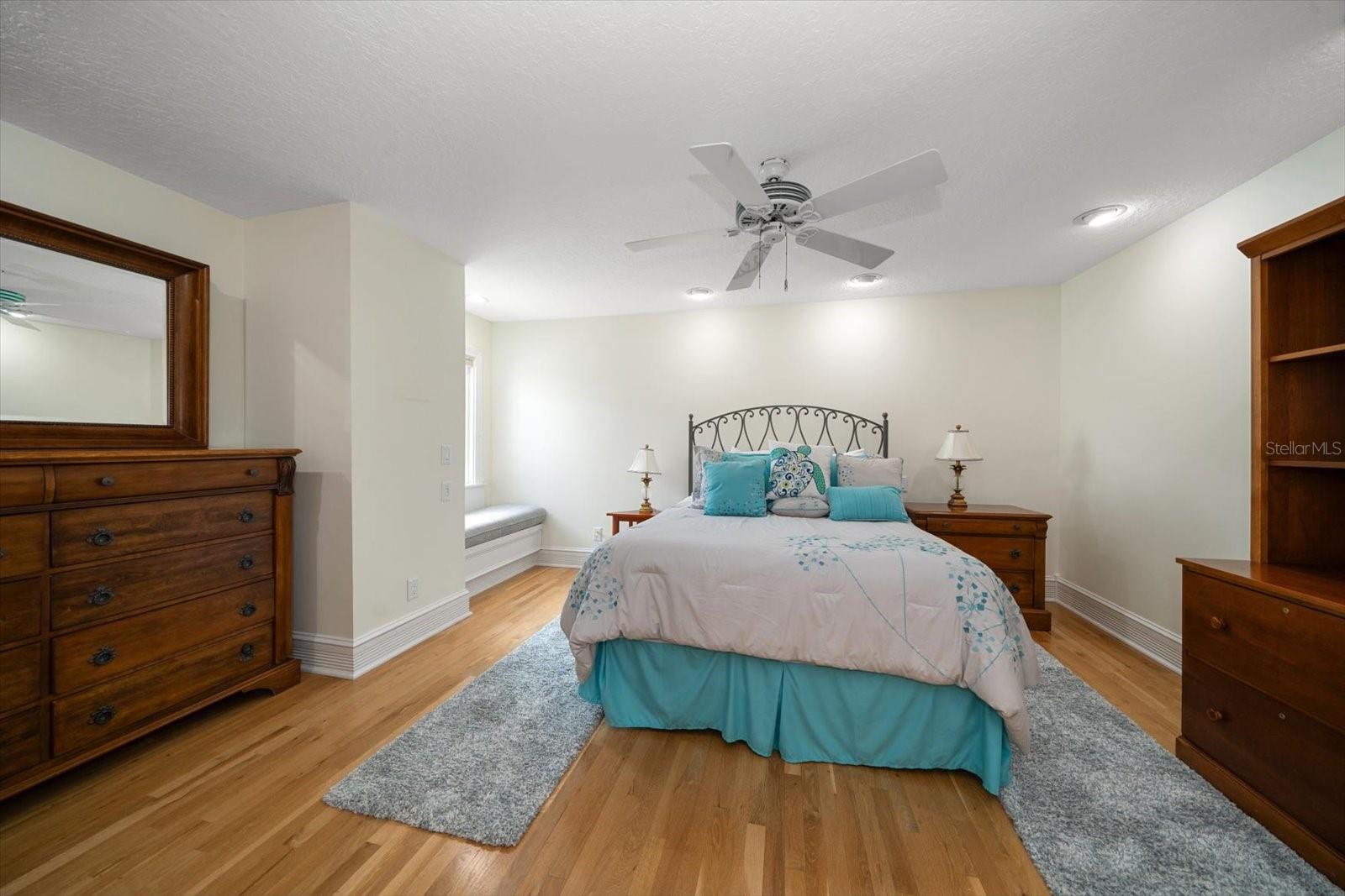 BELLEVUE ESTATES ISLAND 2ND ADD - Residential