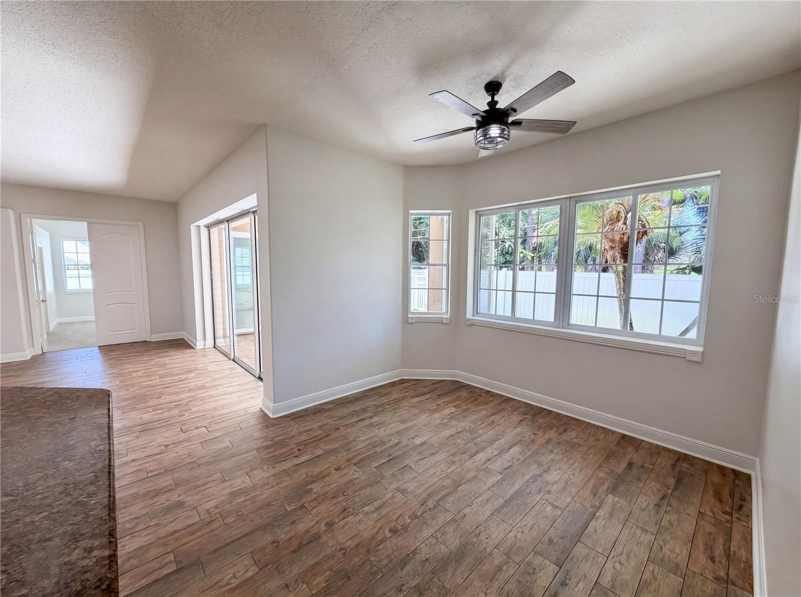 ACREAGE & UNREC - Residential