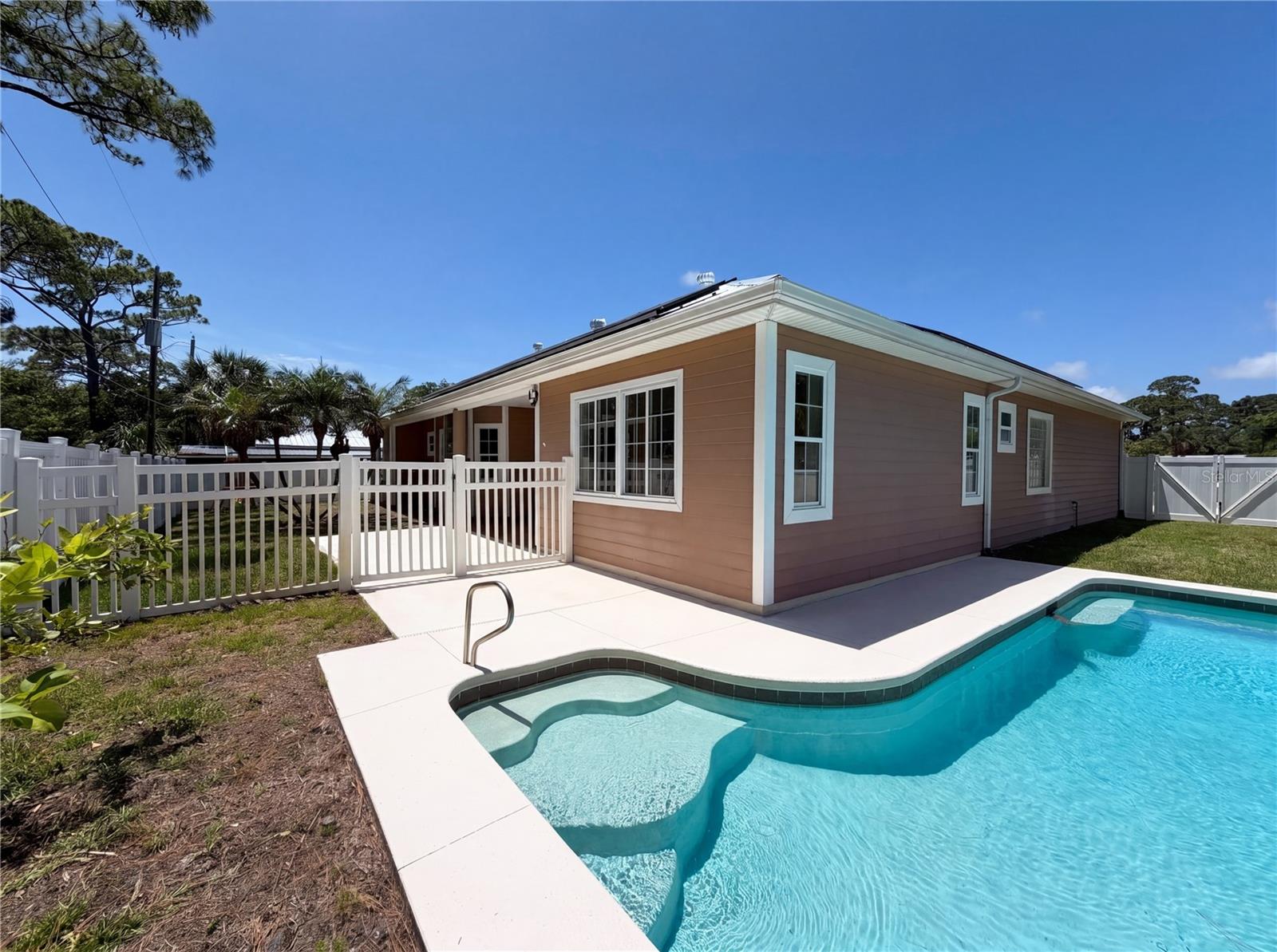 ACREAGE & UNREC - Residential