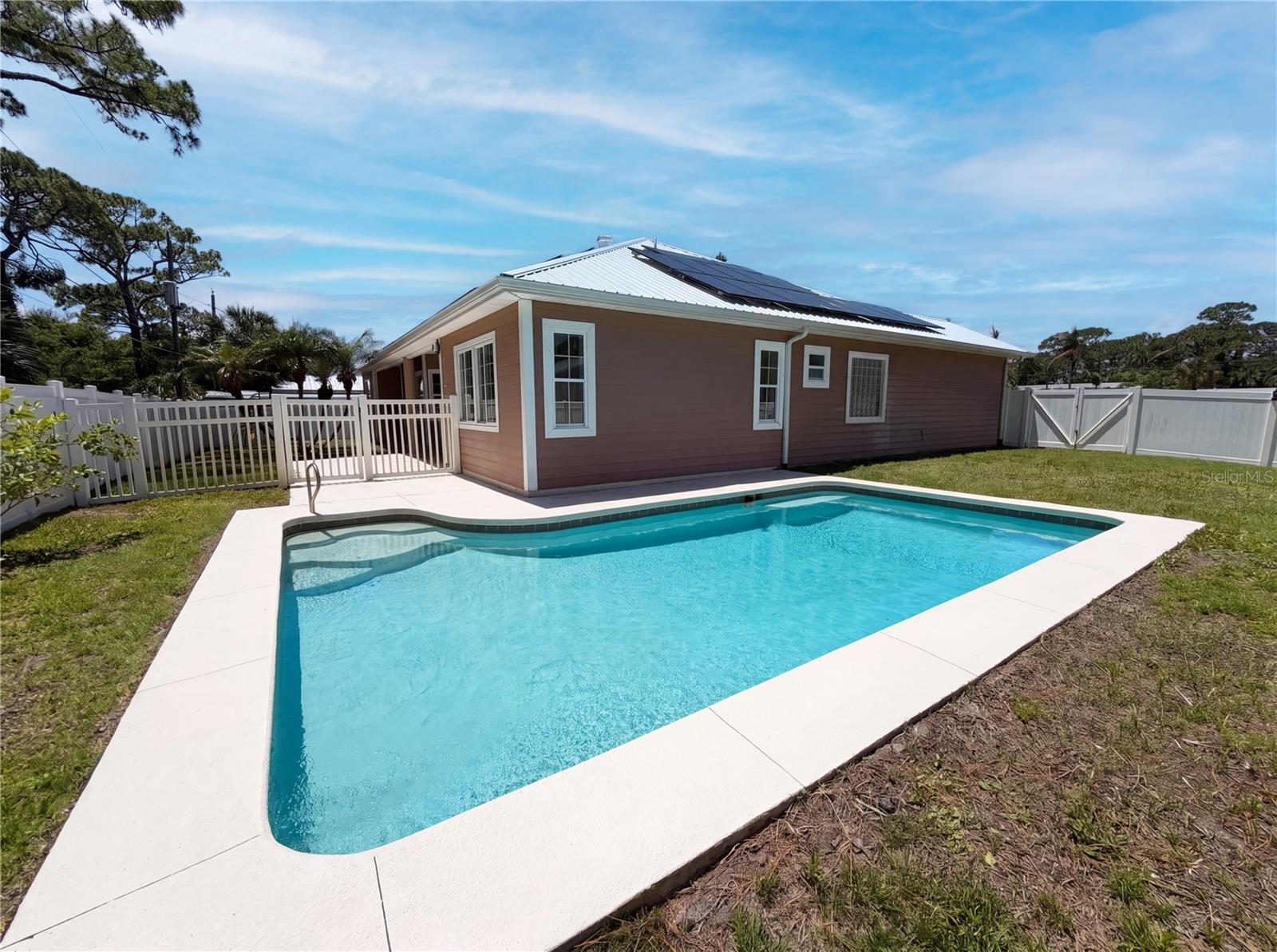 ACREAGE & UNREC - Residential