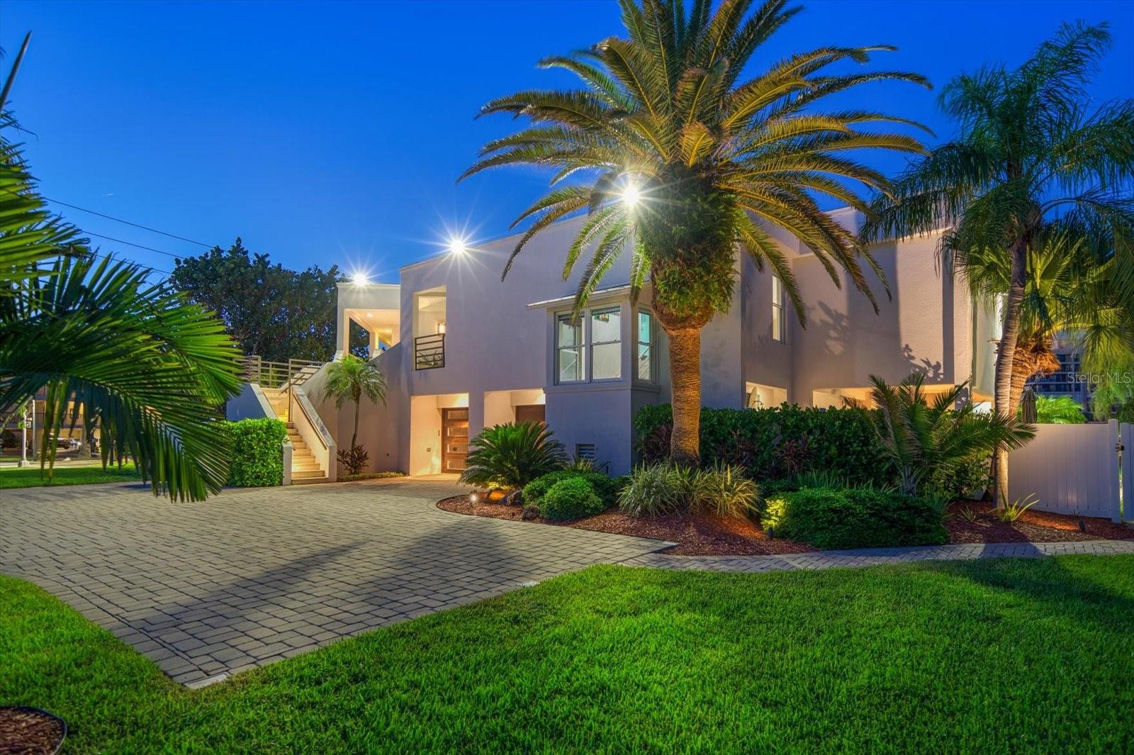 BELLEAIR BEACH YACHT CLUB ESTATES - Residential
