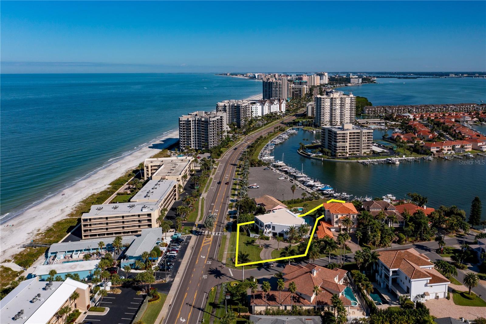 BELLEAIR BEACH YACHT CLUB ESTATES - Residential