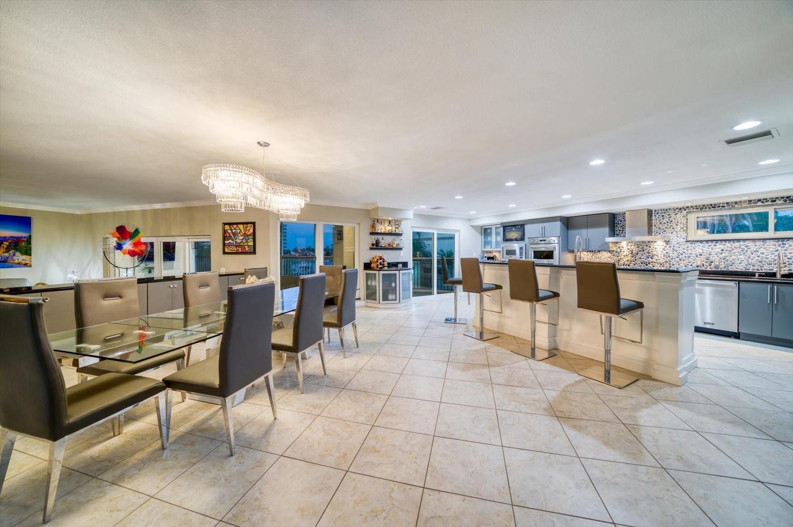 BELLEAIR BEACH YACHT CLUB ESTATES - Residential