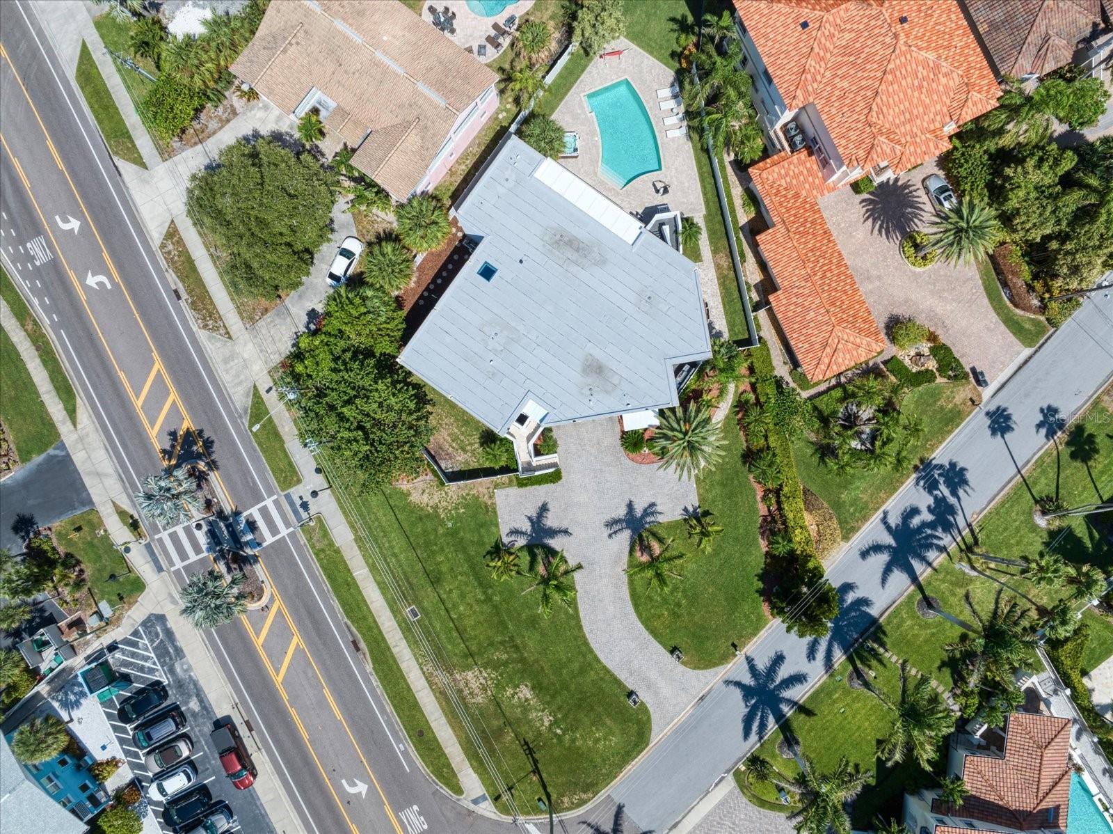BELLEAIR BEACH YACHT CLUB ESTATES - Residential