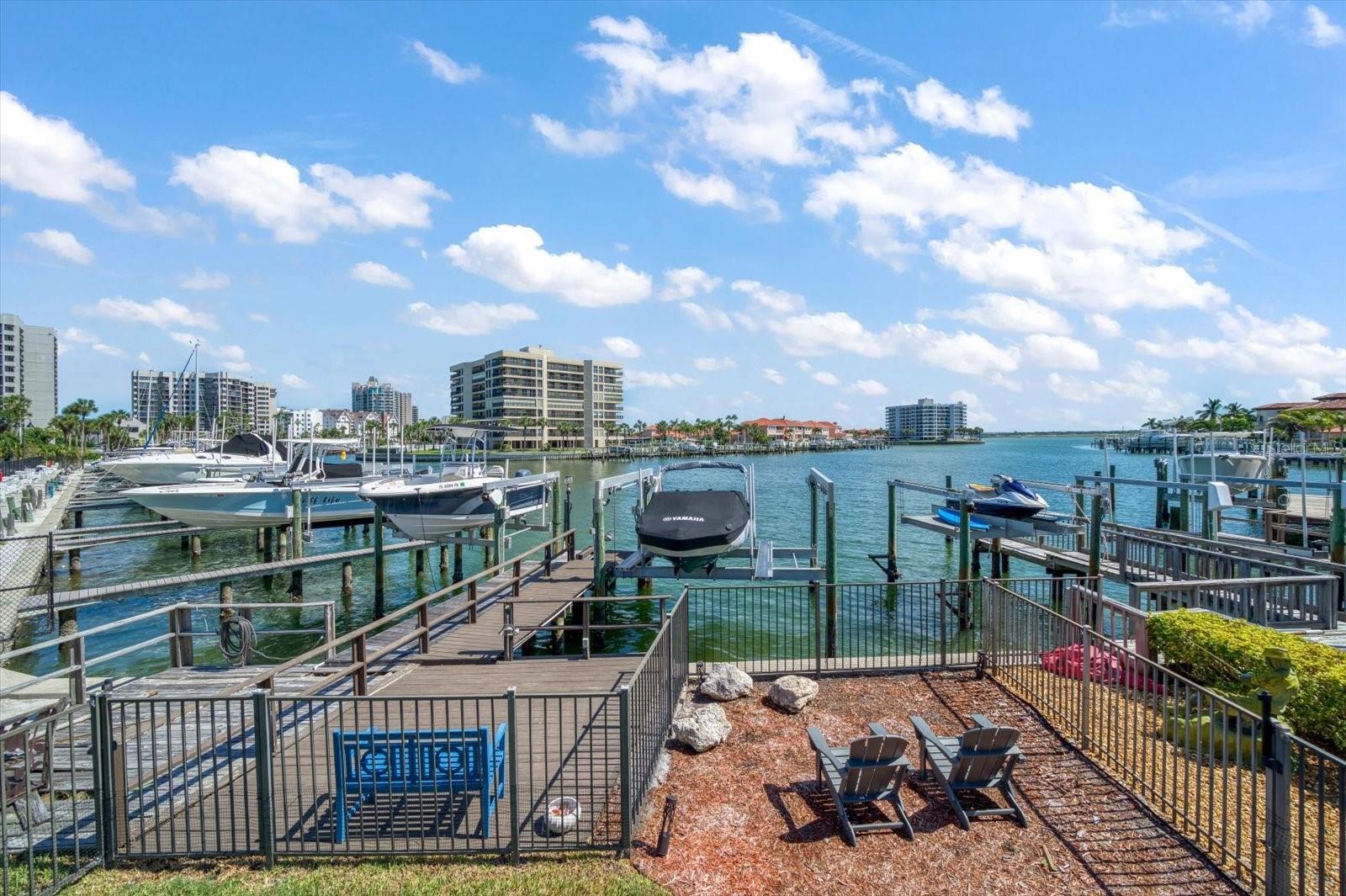 BELLEAIR BEACH YACHT CLUB ESTATES - Residential