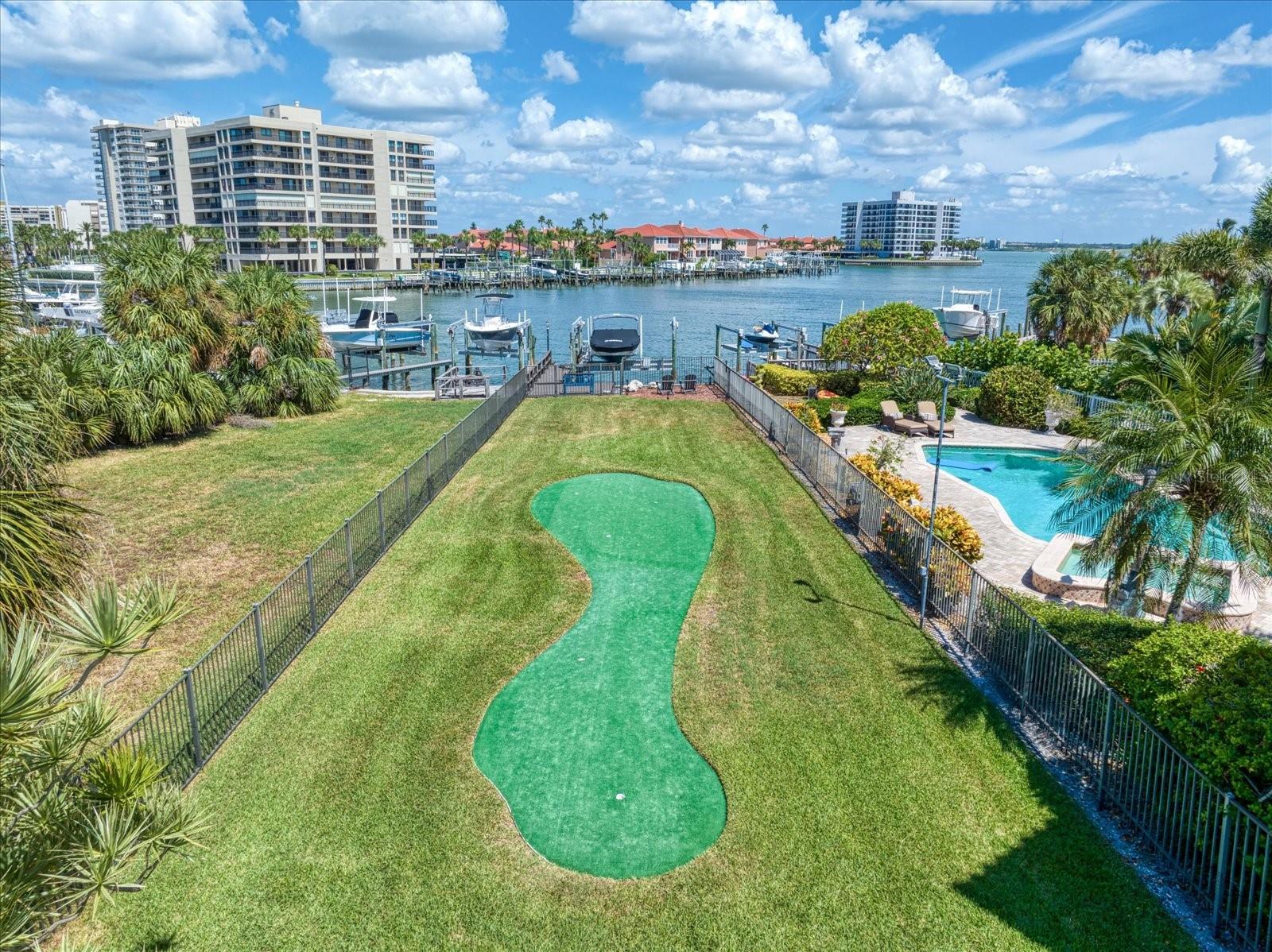 BELLEAIR BEACH YACHT CLUB ESTATES - Residential