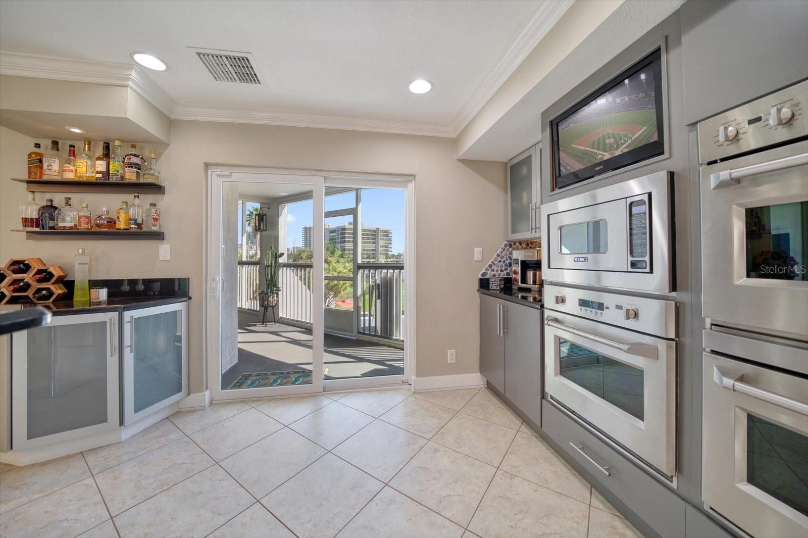 BELLEAIR BEACH YACHT CLUB ESTATES - Residential