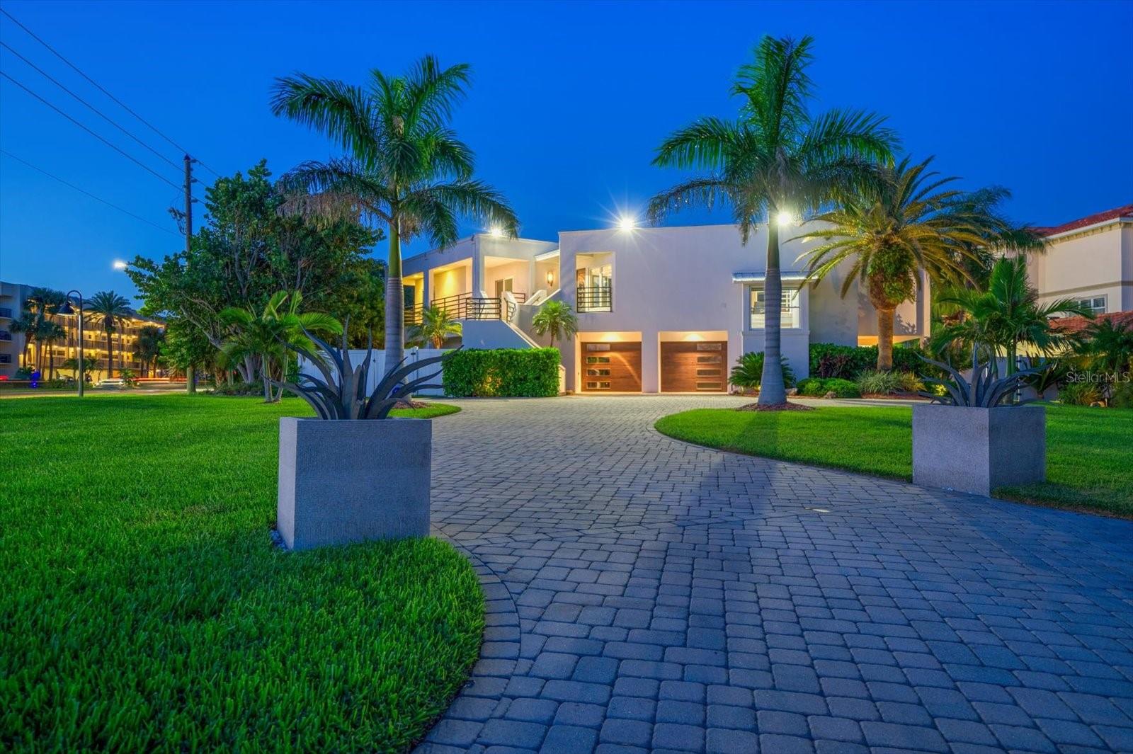 BELLEAIR BEACH YACHT CLUB ESTATES - Residential