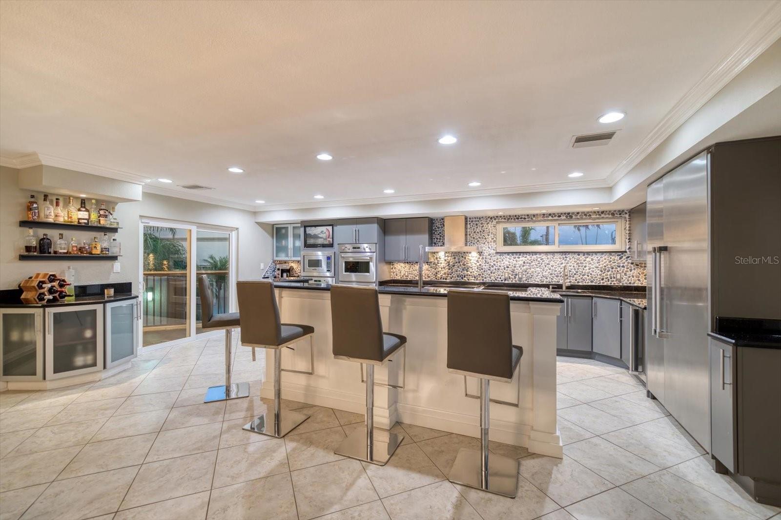 BELLEAIR BEACH YACHT CLUB ESTATES - Residential