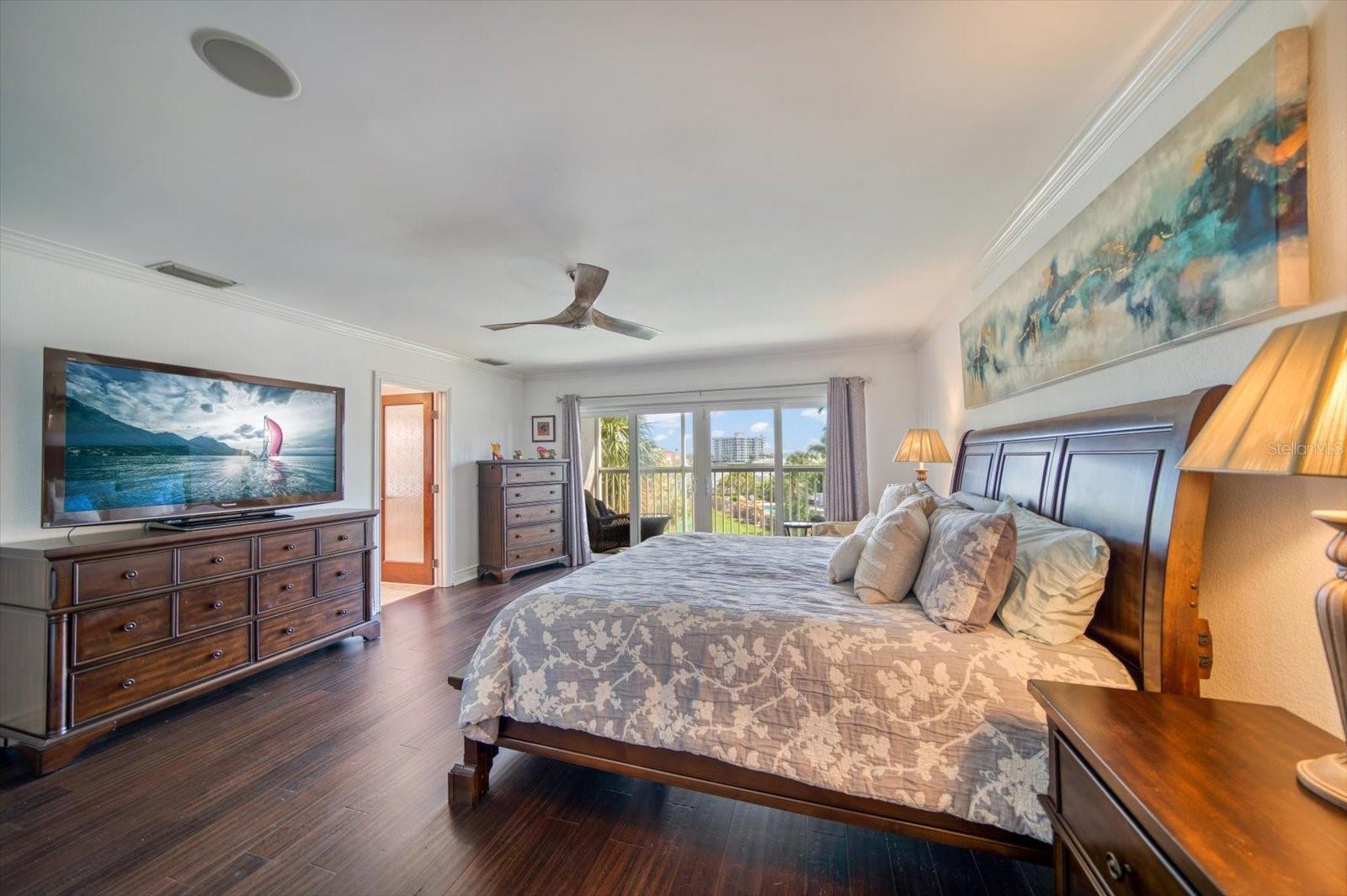 BELLEAIR BEACH YACHT CLUB ESTATES - Residential