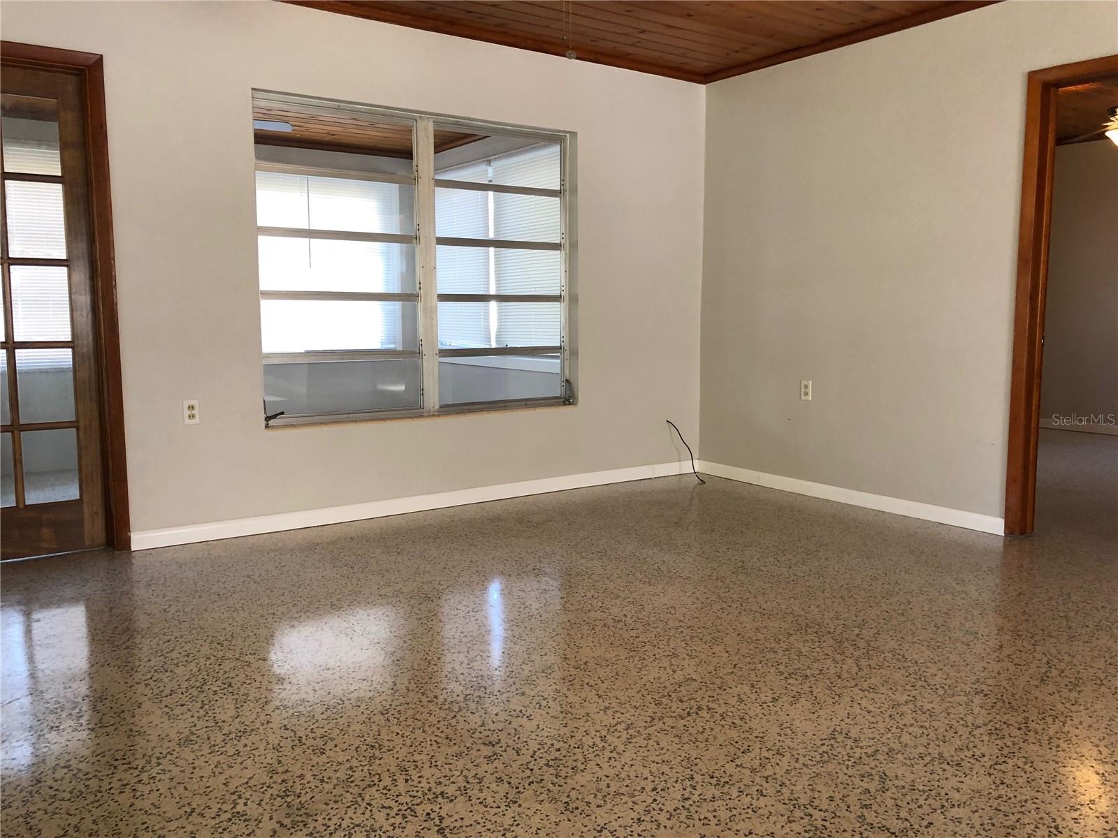 BEVERLY CIRCLE - Residential Lease