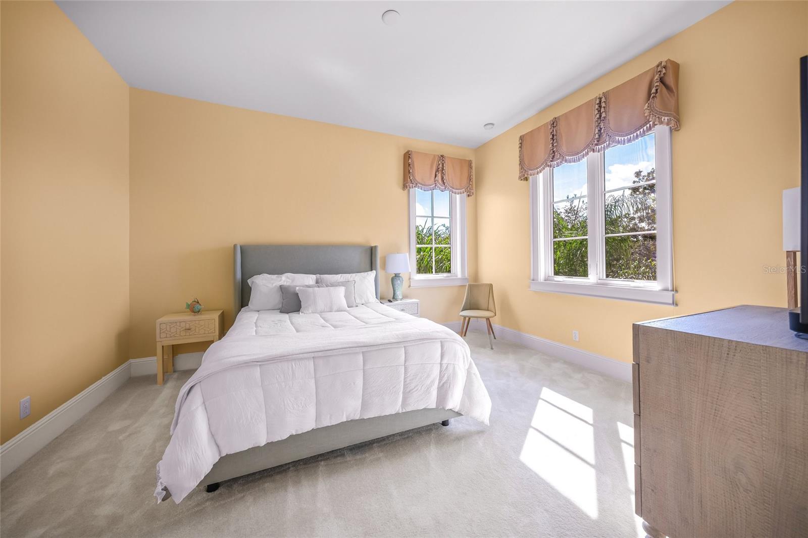 LAKE CLUB PH I - Residential