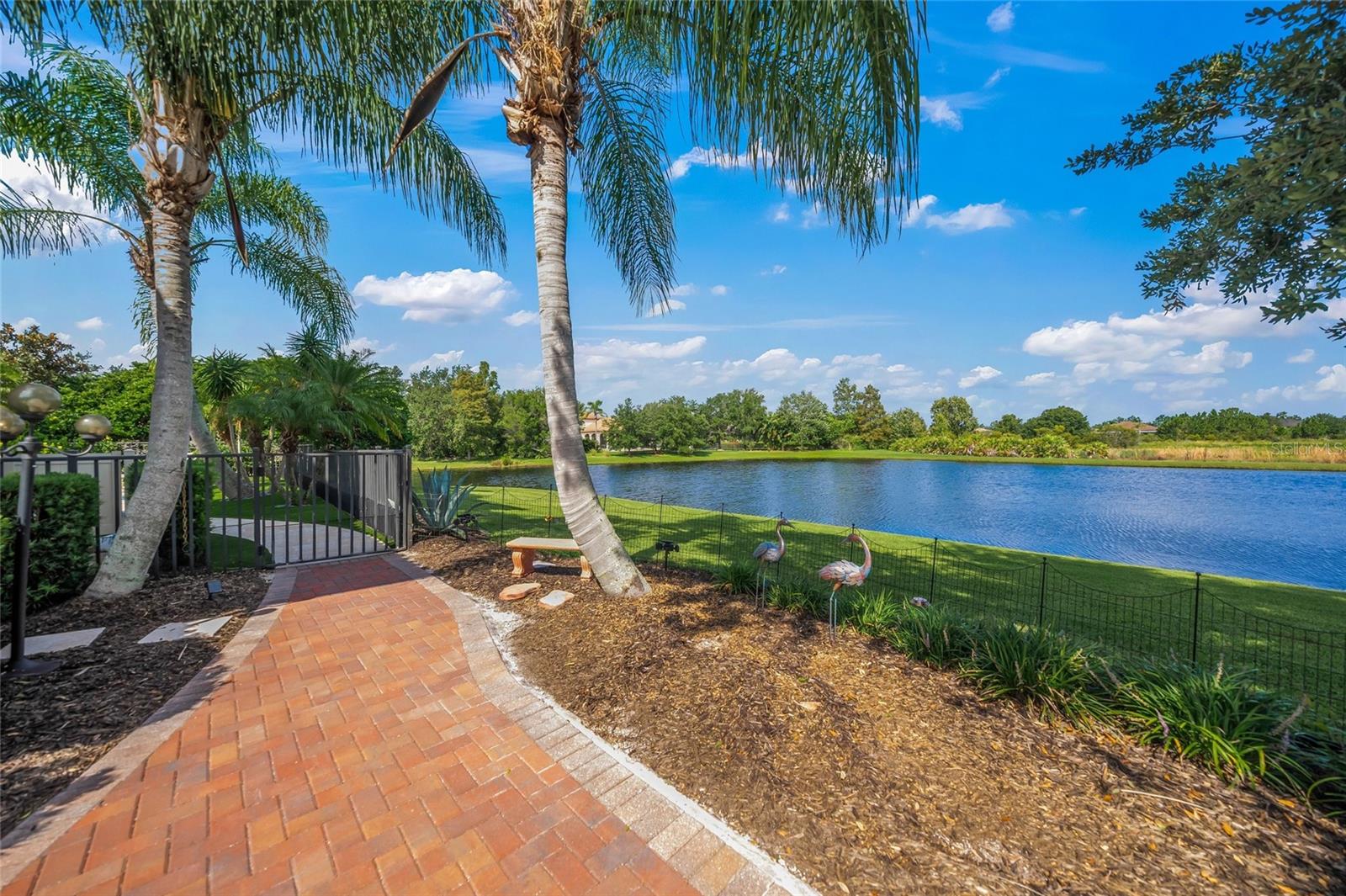 LAKE CLUB PH I - Residential