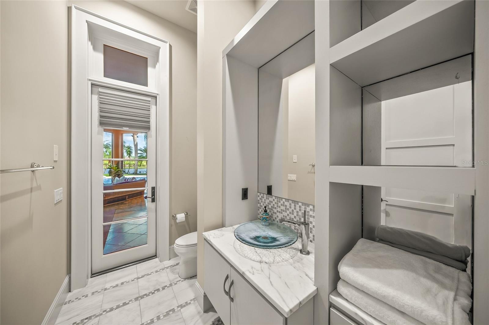LAKE CLUB PH I - Residential