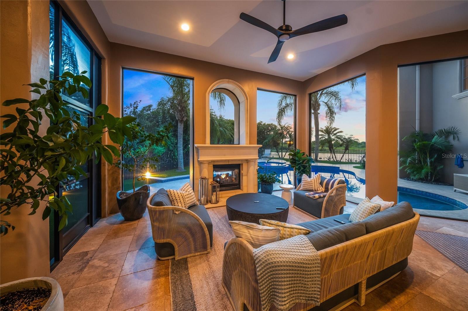 LAKE CLUB PH I - Residential